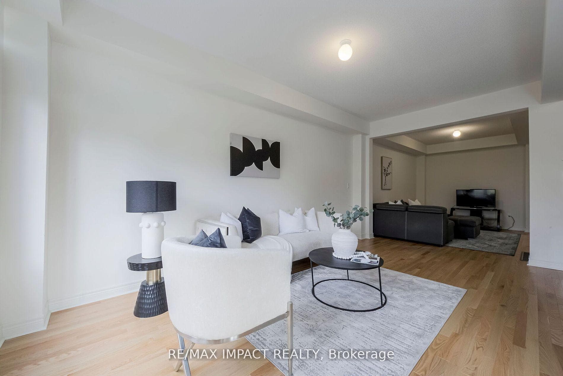 1211 Jim Brewster Circle photo 14