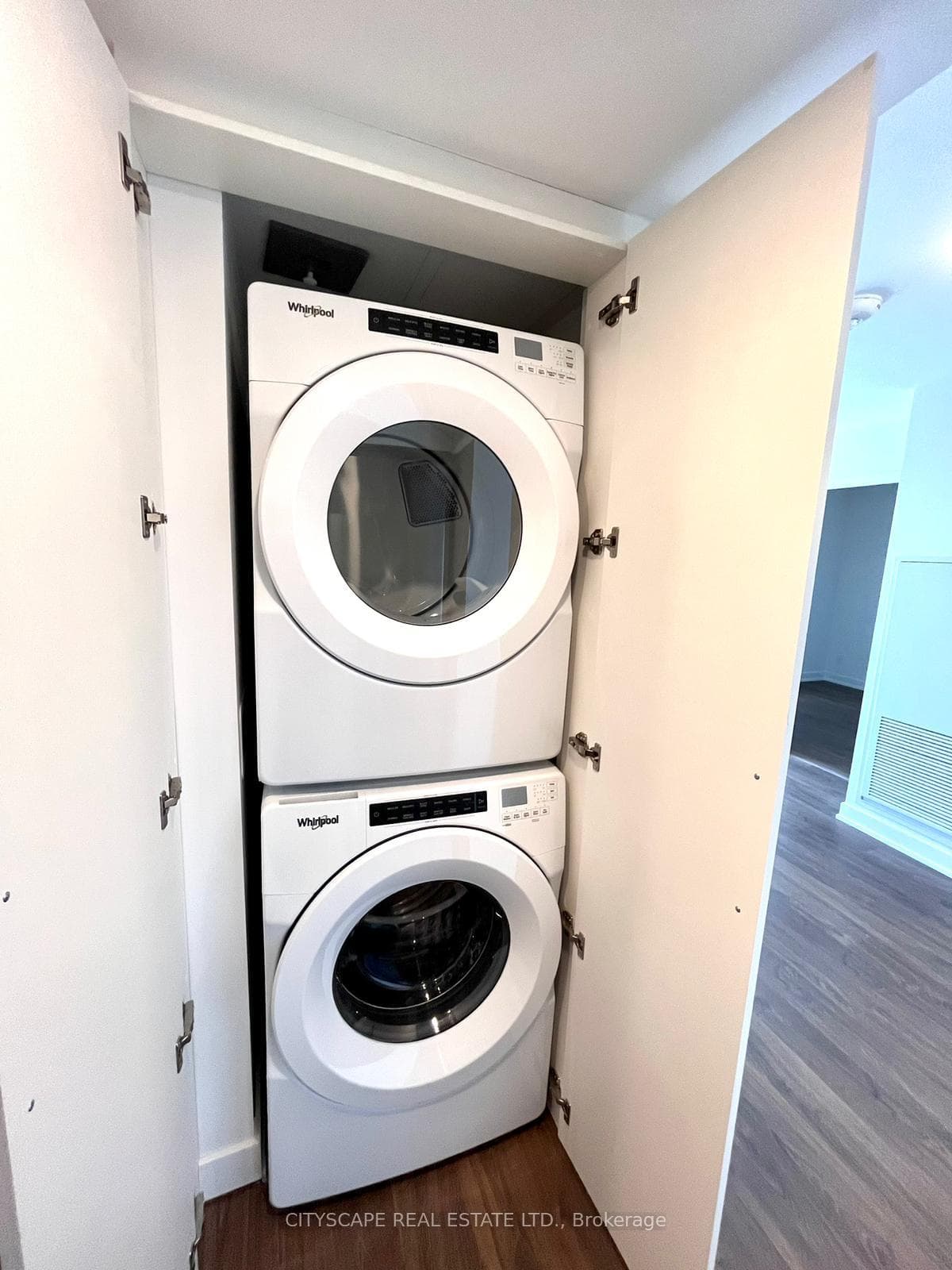 30 Tretti Way Unit 720 photo 4