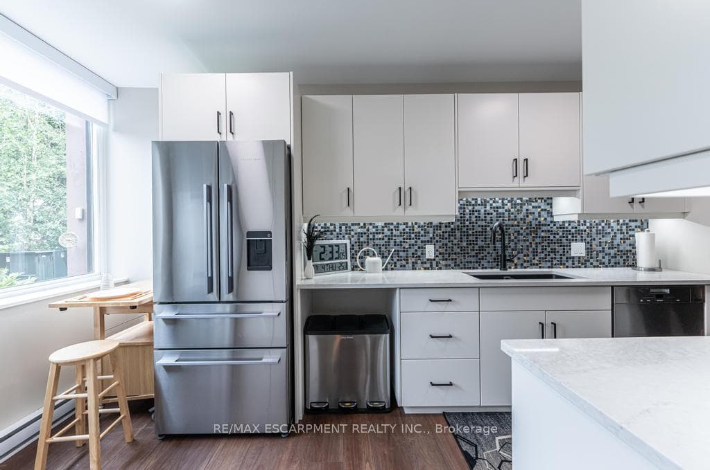 28 Robinson Street Unit 106 photo 13