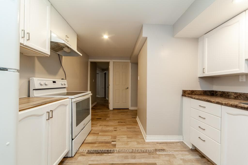 56 Newport Avenue photo 15