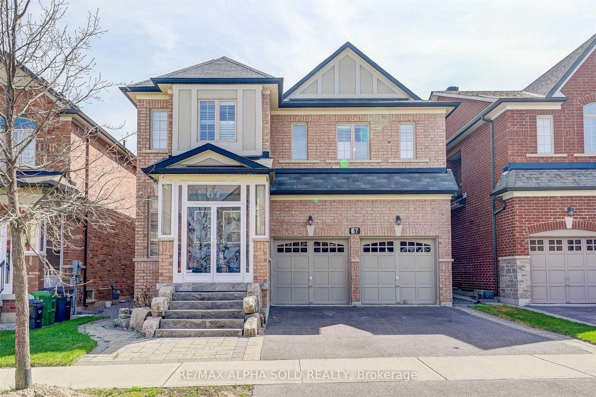 67 Alvin Curling Crescent photo 1