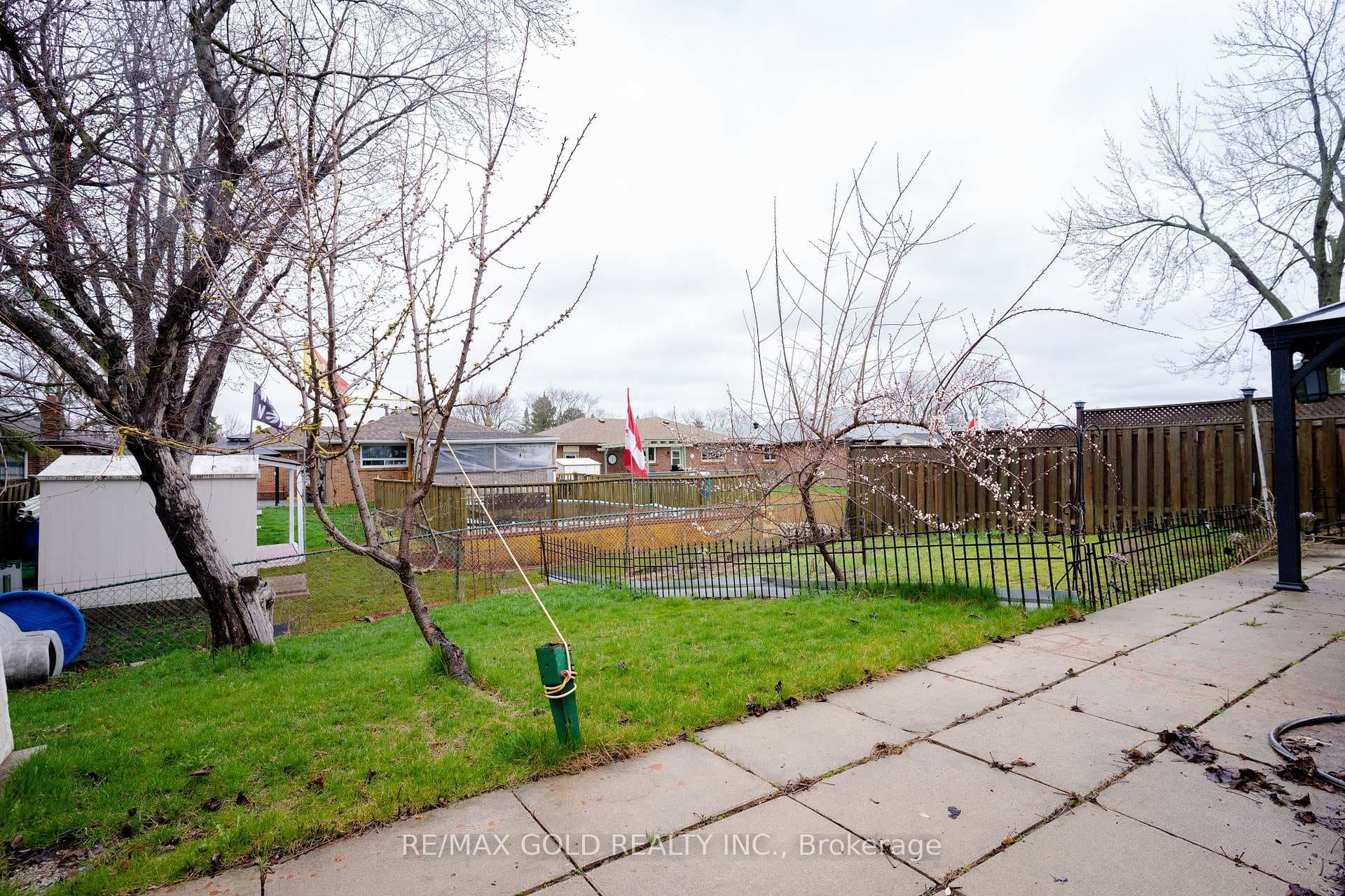 31 Dorchester Drive photo 35