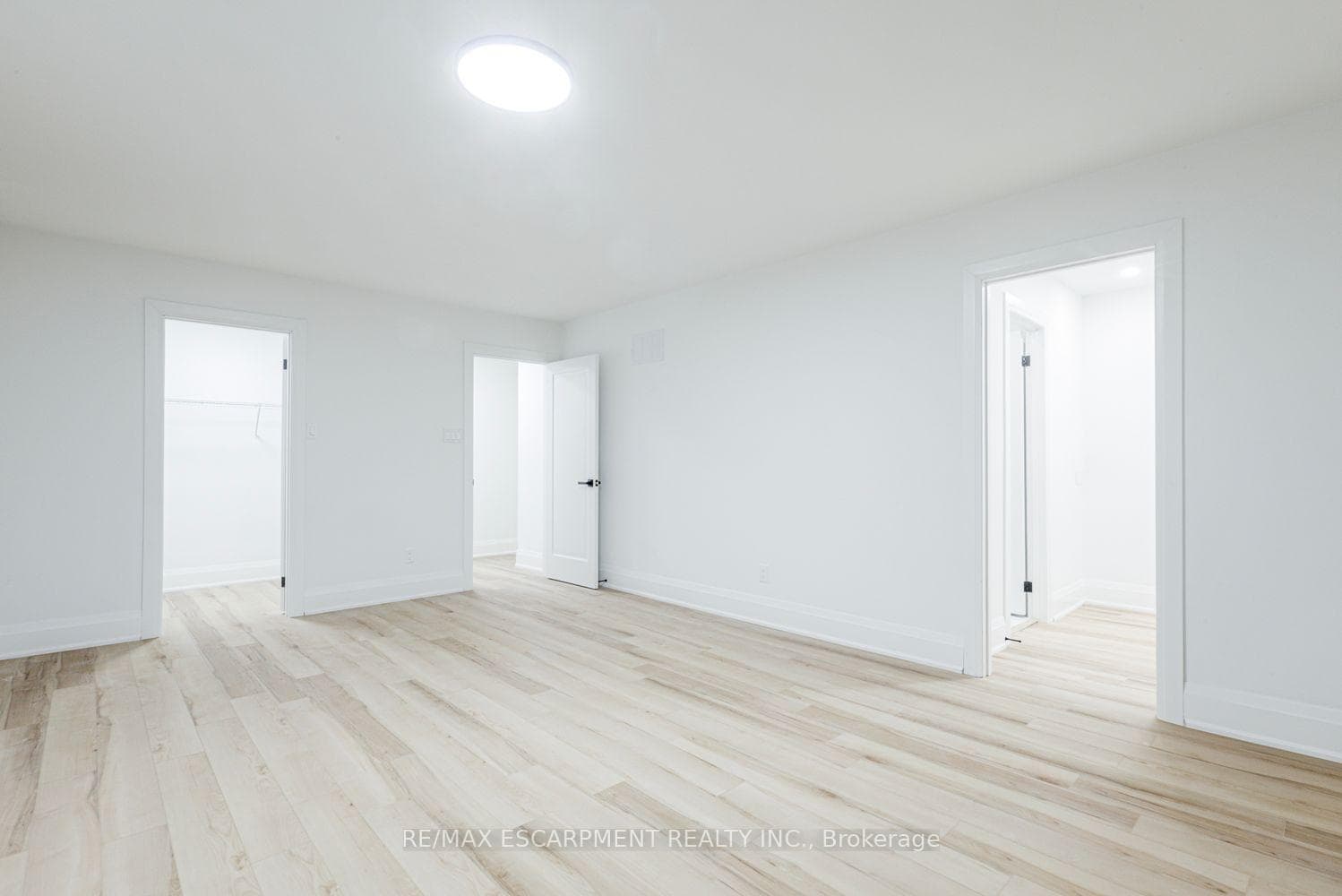 2104 Mississauga Road photo 30
