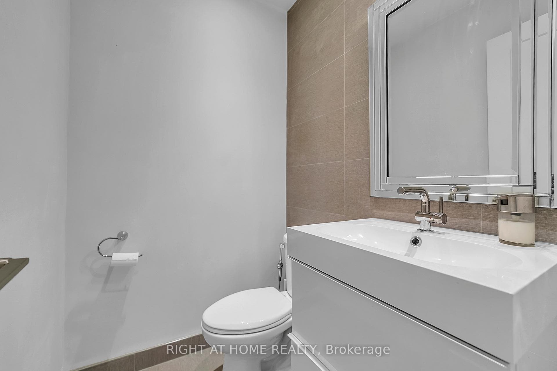 302 Mullen Drive photo 9