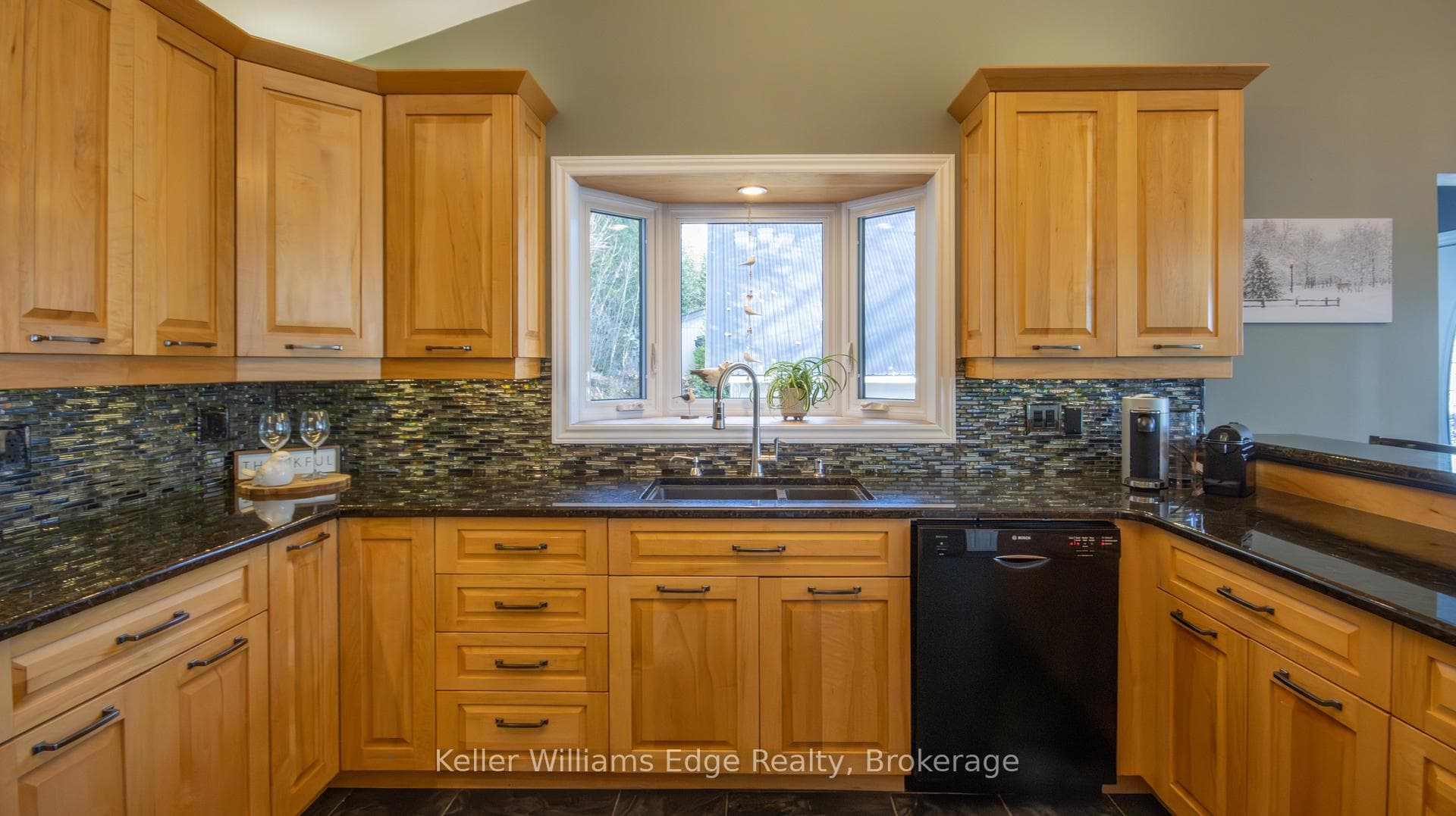 43 LAKESHORE Drive photo 10