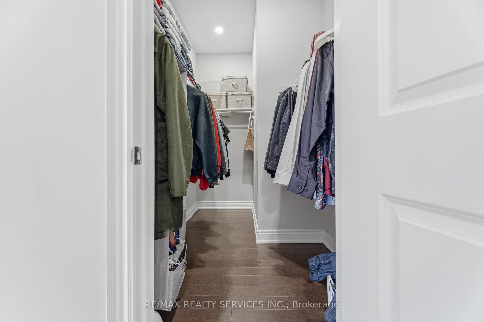 356 clockwork Drive photo 29
