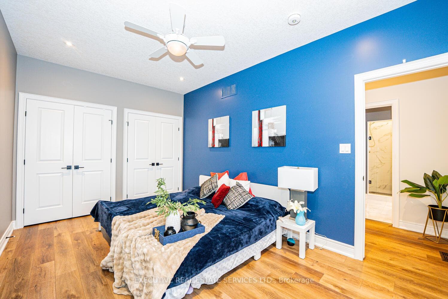 2848 King Street Unit 11 photo 43