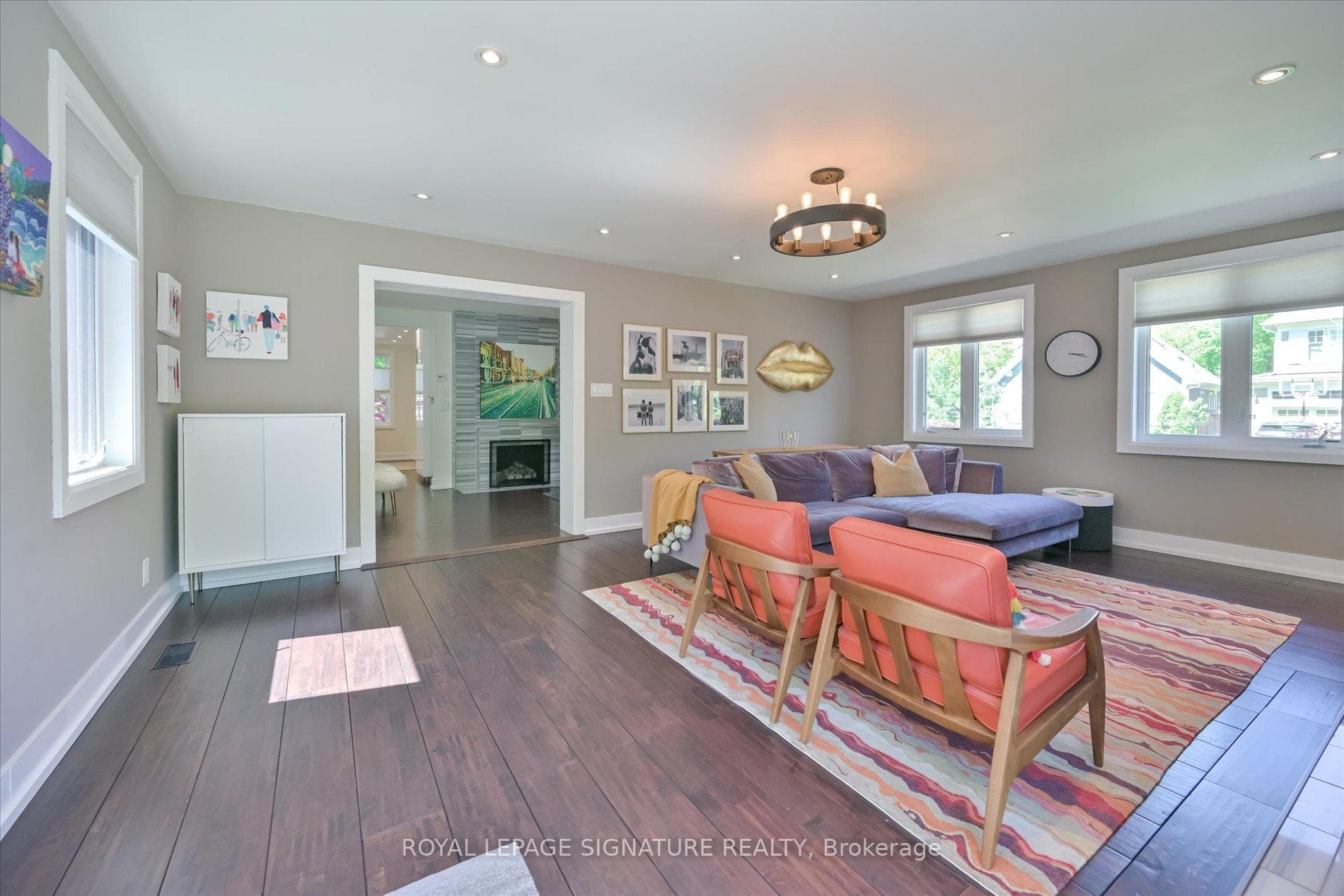 386 Allan Street photo 20