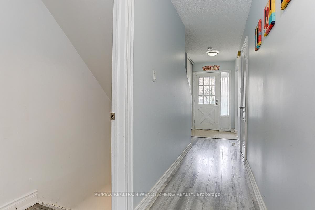 100 Burrows Hall Boulevard Unit 69 photo 31