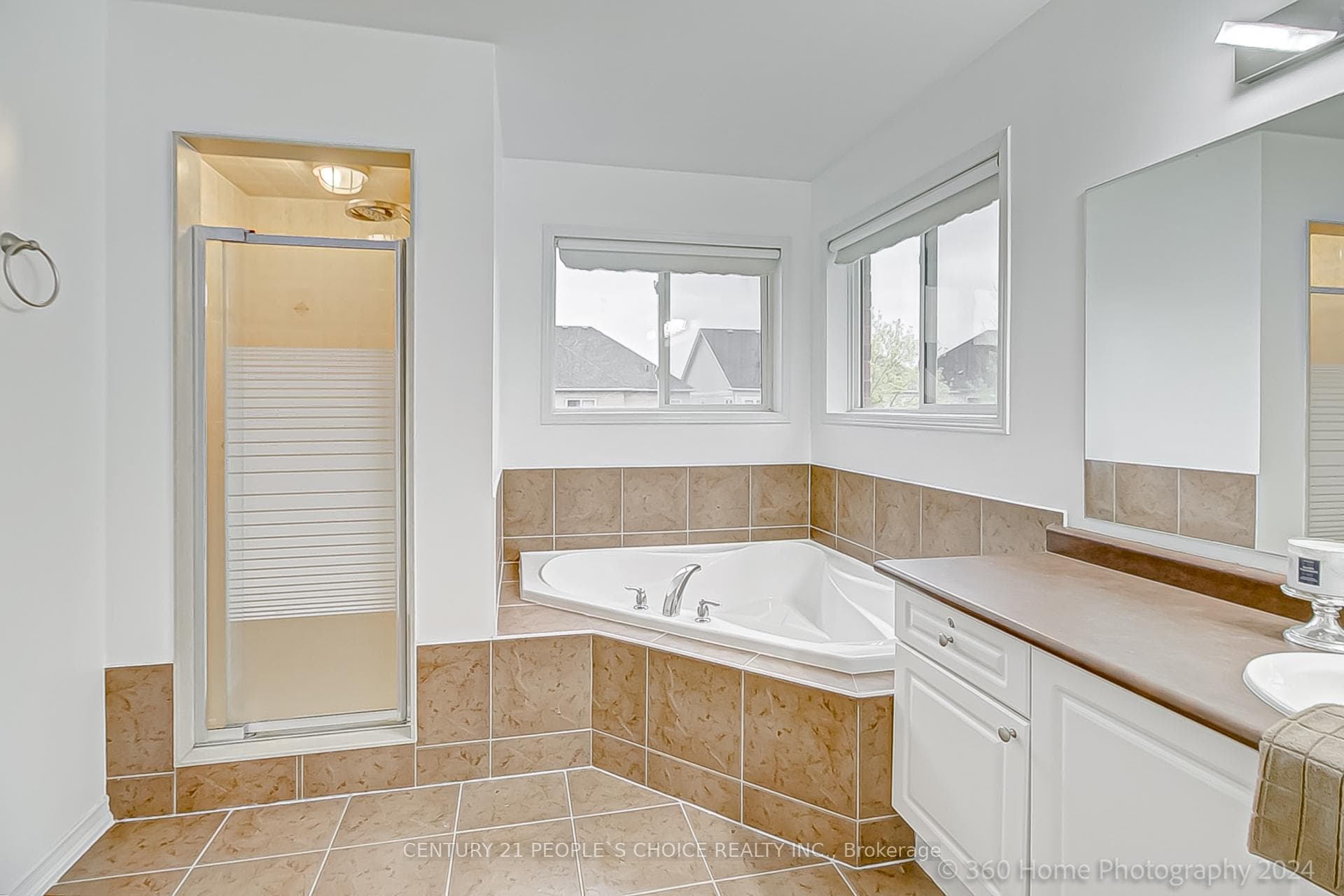 1373 Coldstream Drive photo 32