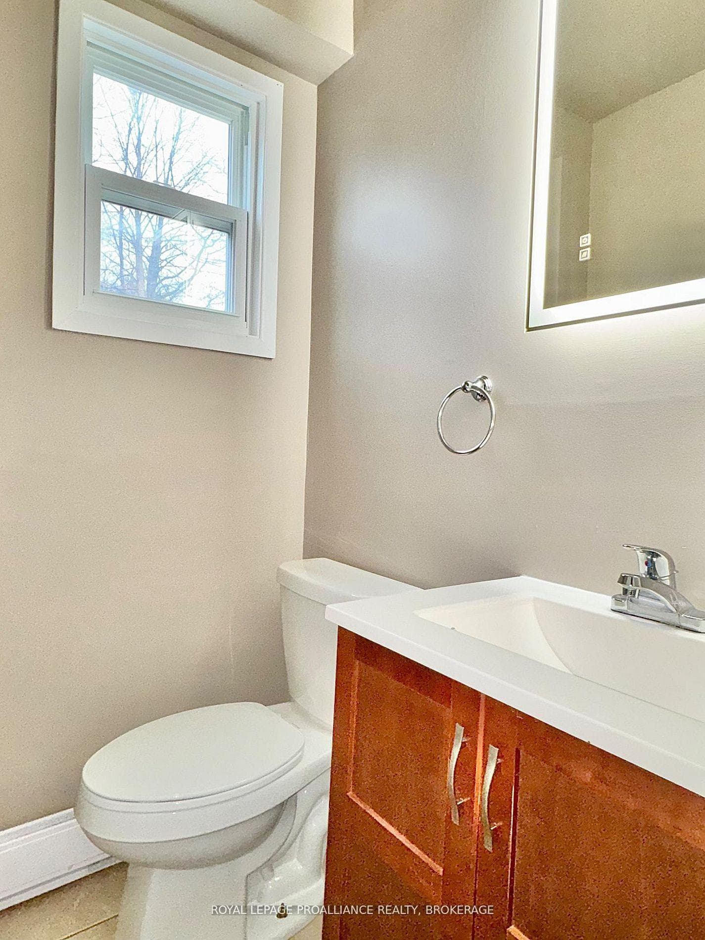 Fresh paint, New Mirror