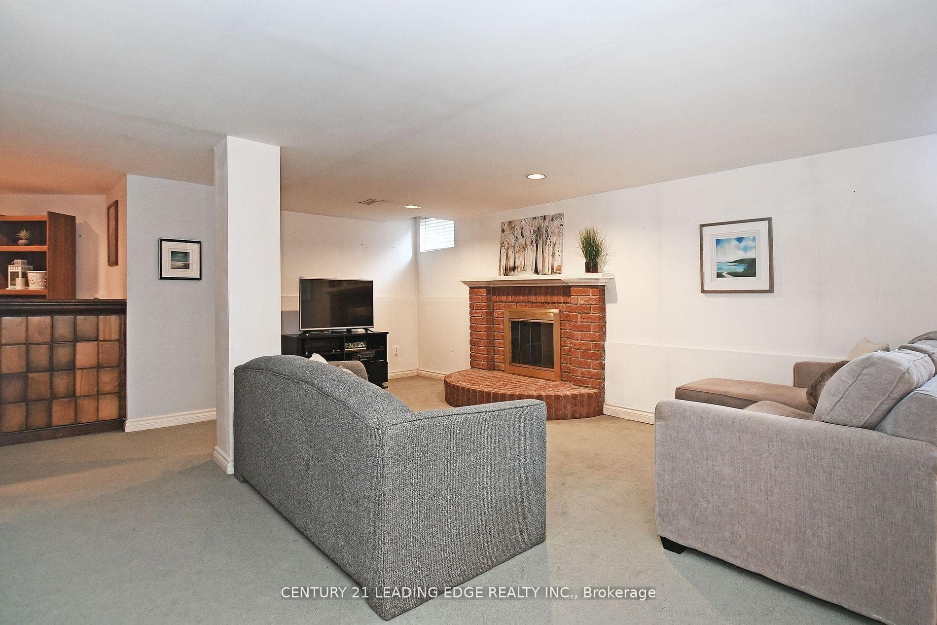 17 Berkeley Court photo 27