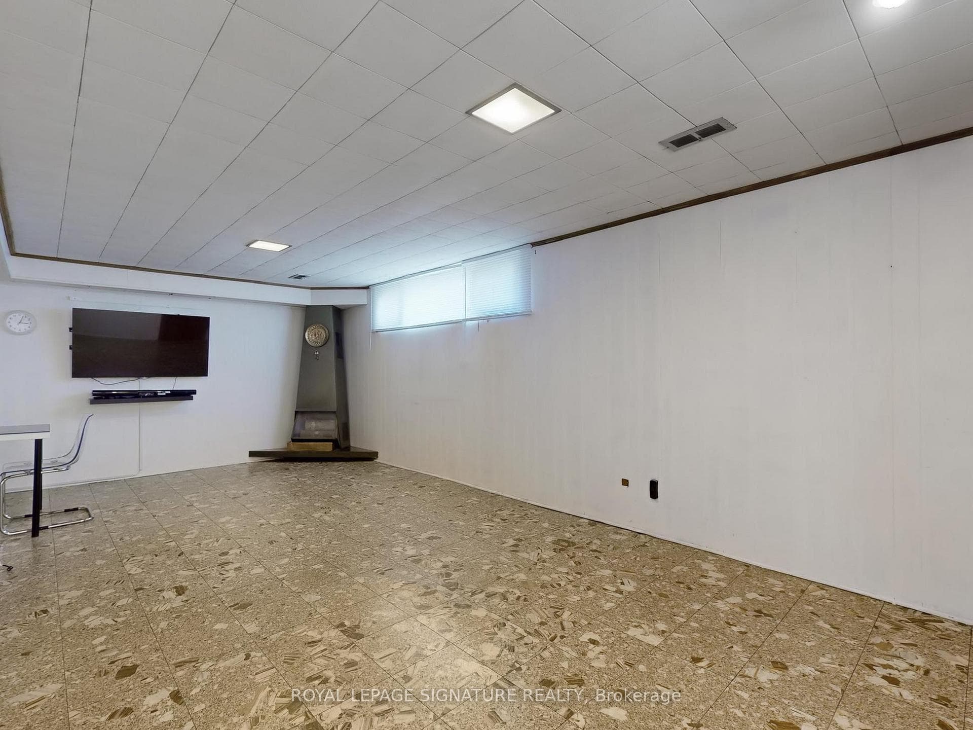 6 Saratoga Drive photo 27