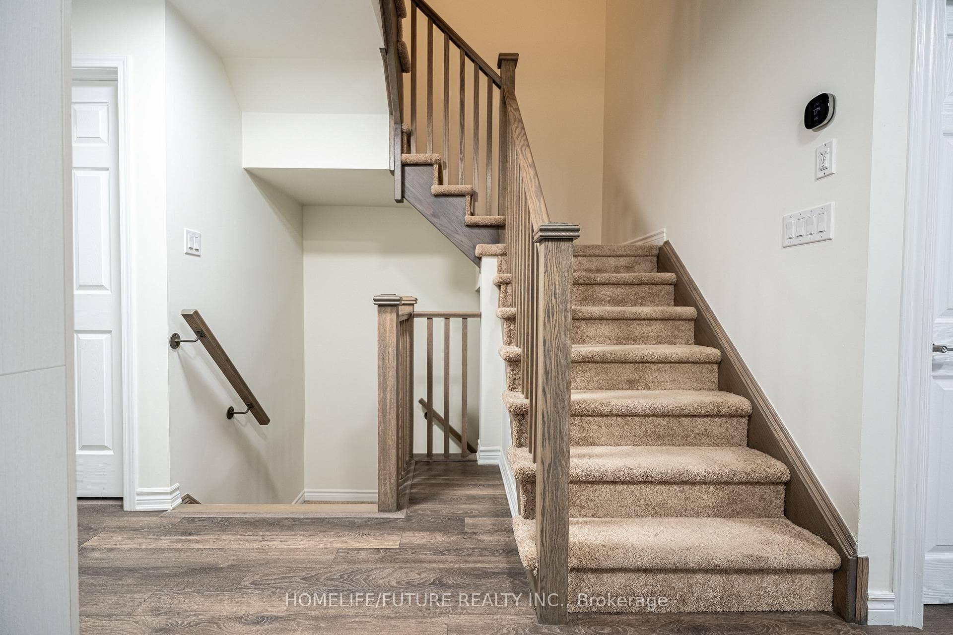 2791 Eglinton Avenue Unit 535 photo 10