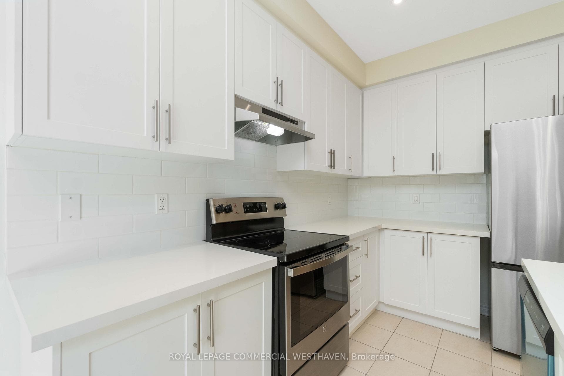 35 Rockman Crescent photo 14