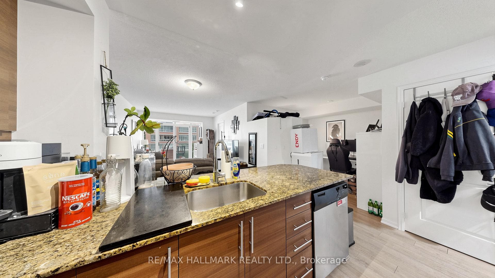 85 East Liberty Street Unit 812 photo 8