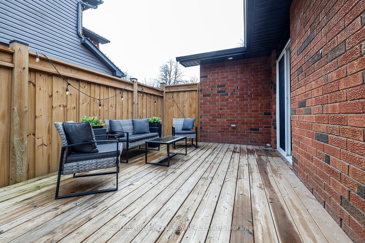 Large Deck of Kitchen