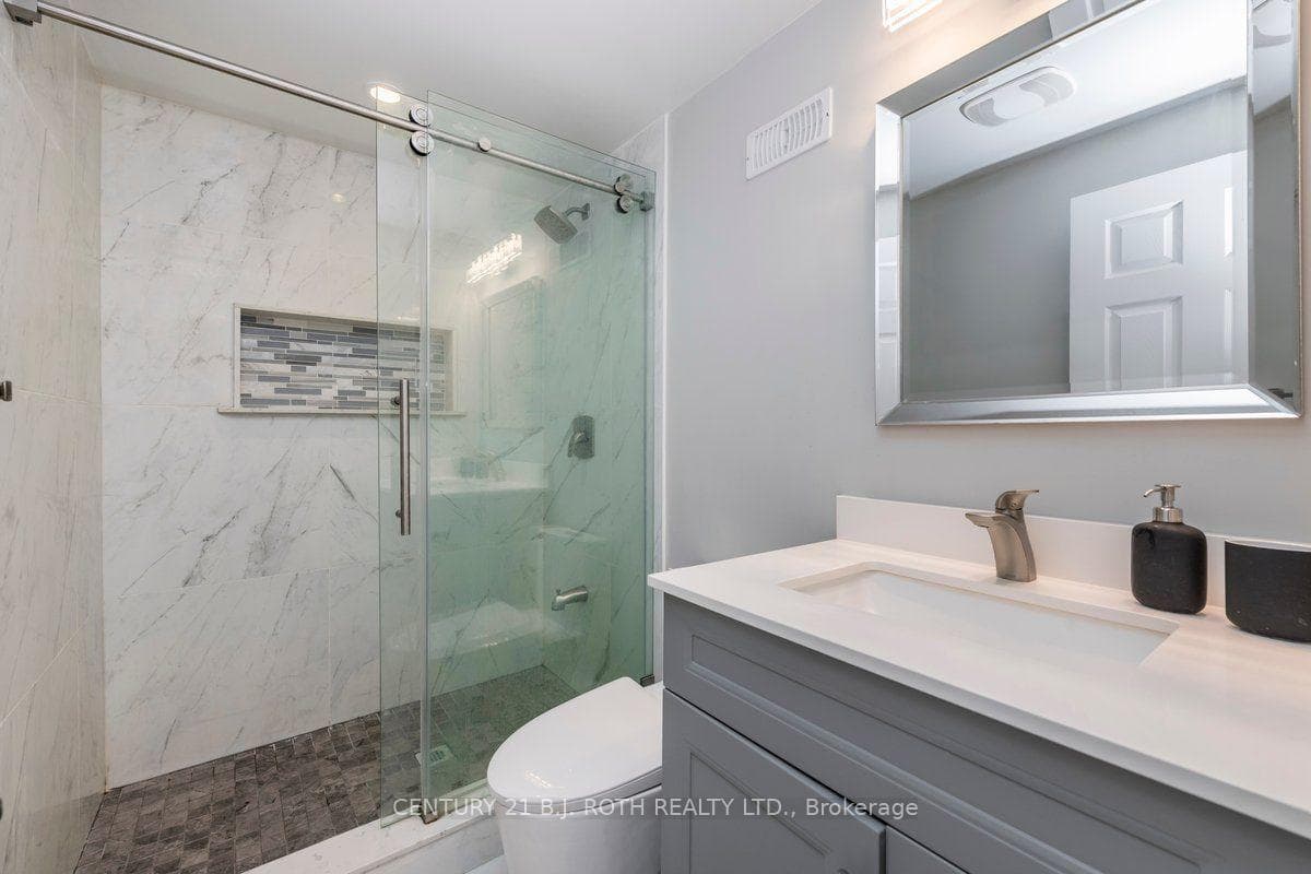 1 Ottaway Avenue photo 21