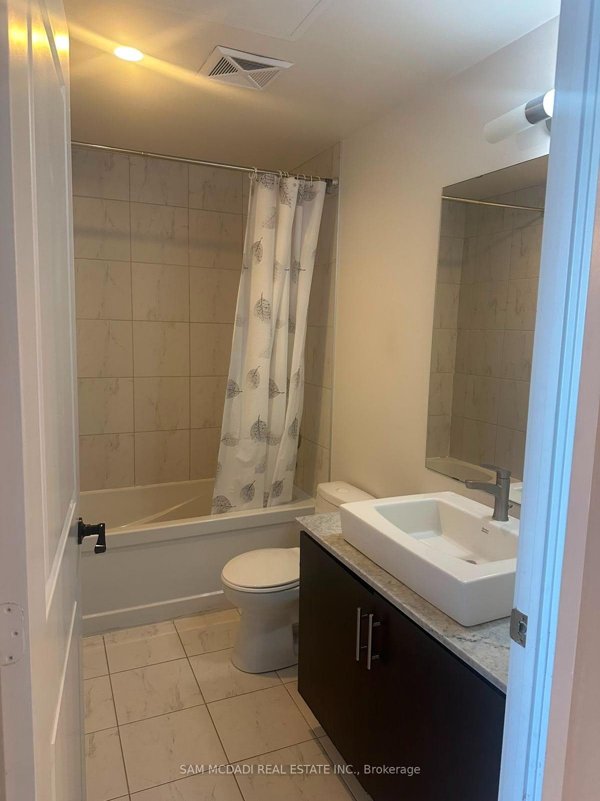1 The Esplanade Drive Unit 2407 photo 7