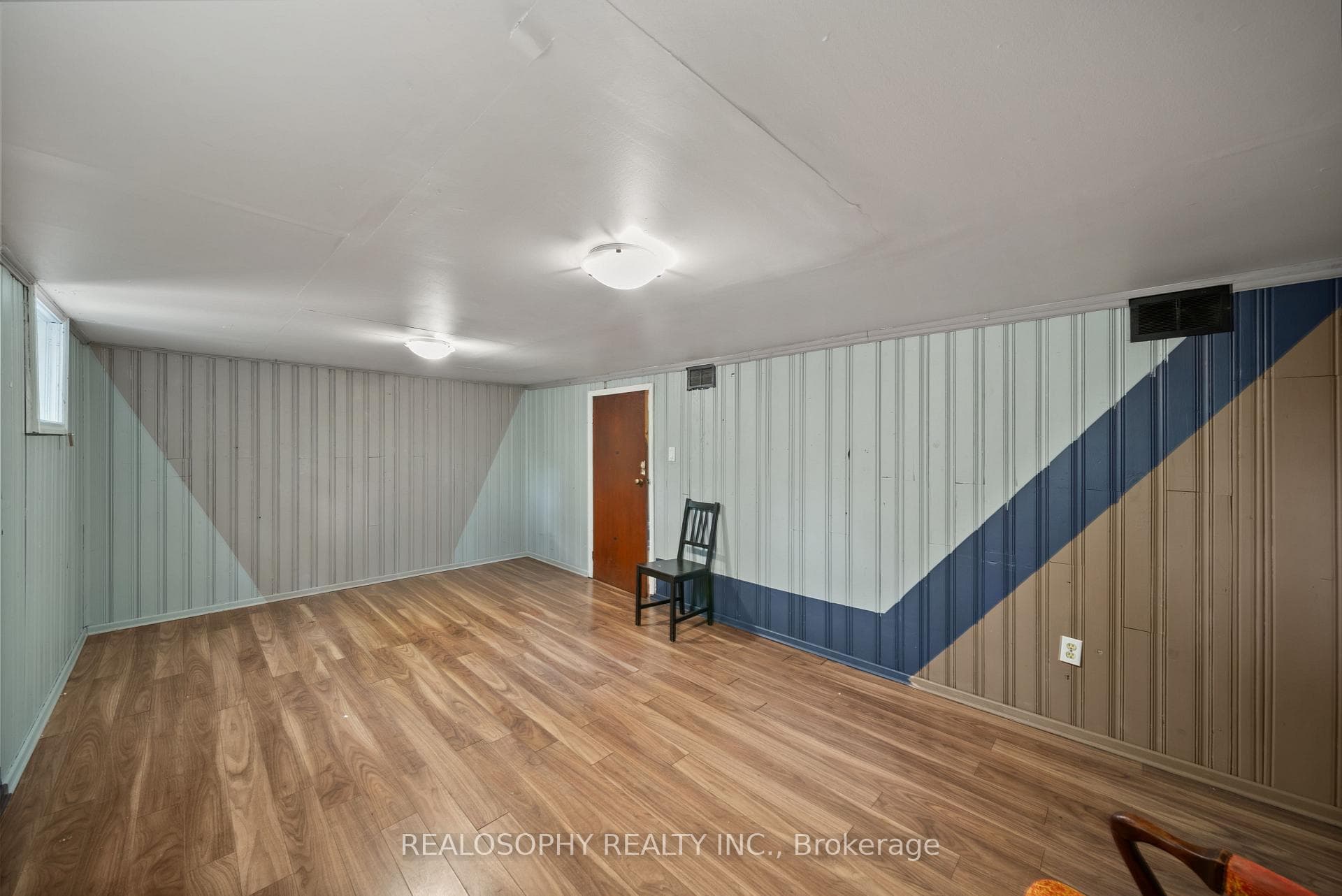 230 Kennedy Road photo 14