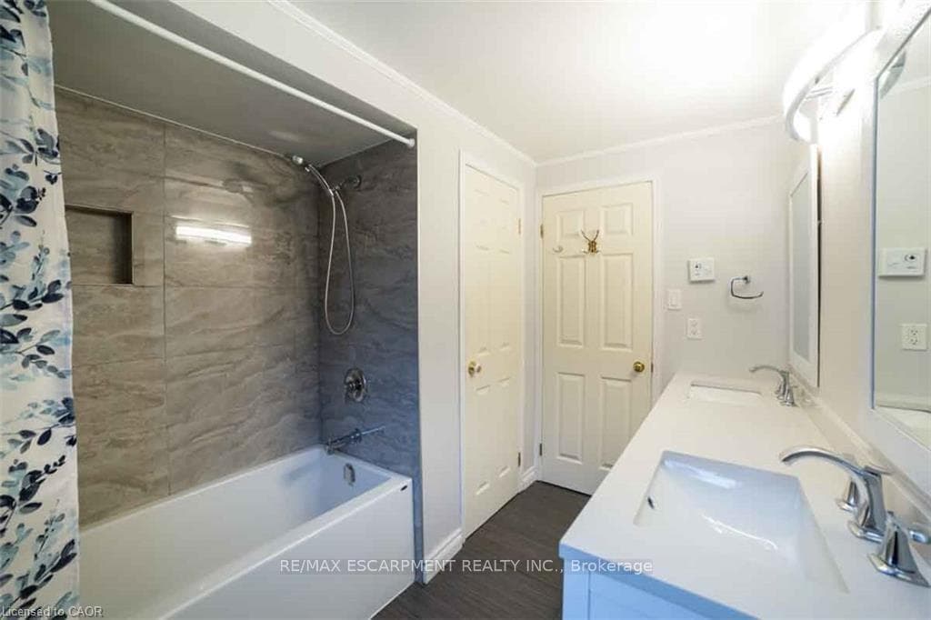 19 Beachgrove Crescent photo 25