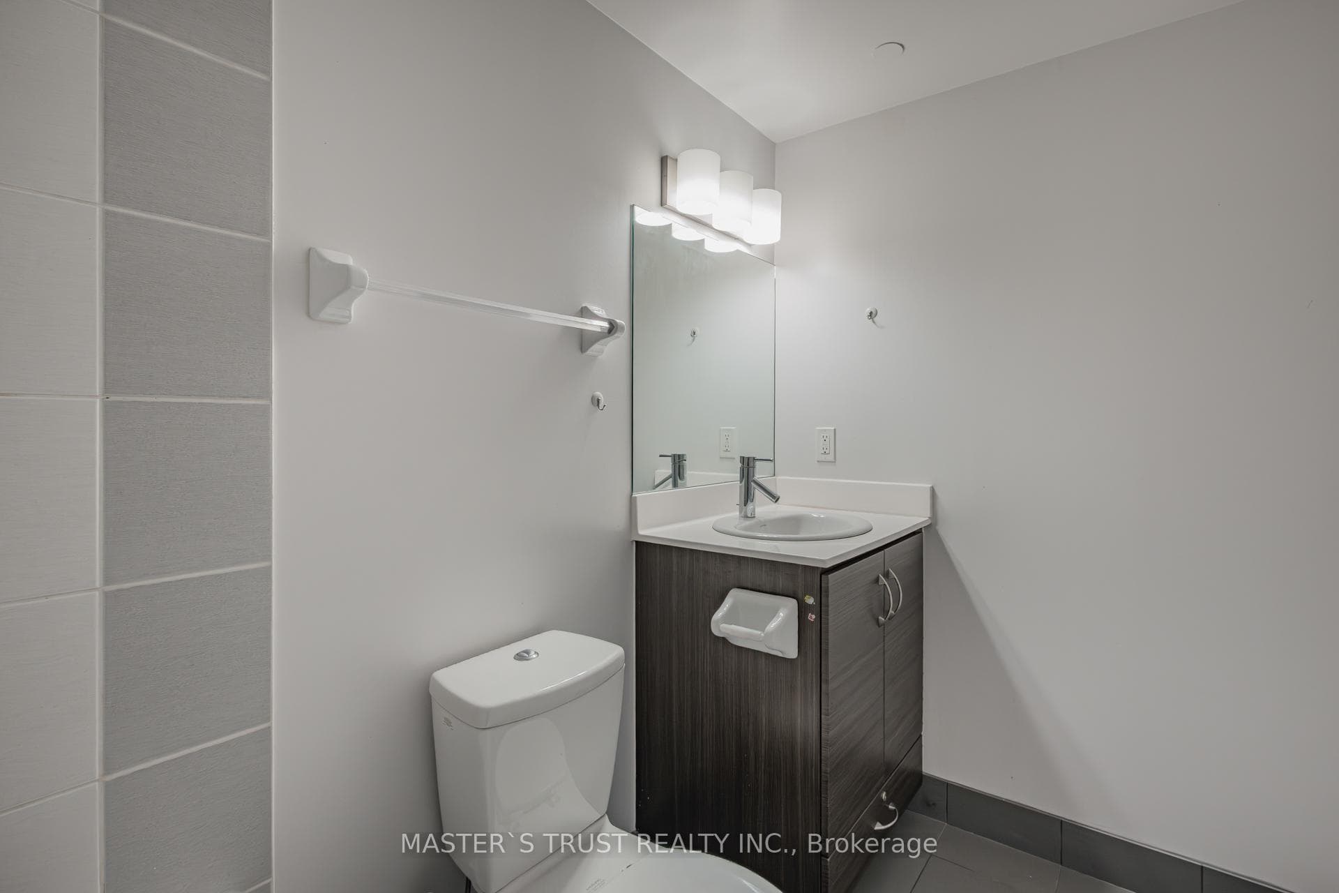 5168 Yonge Street Unit 217 photo 15