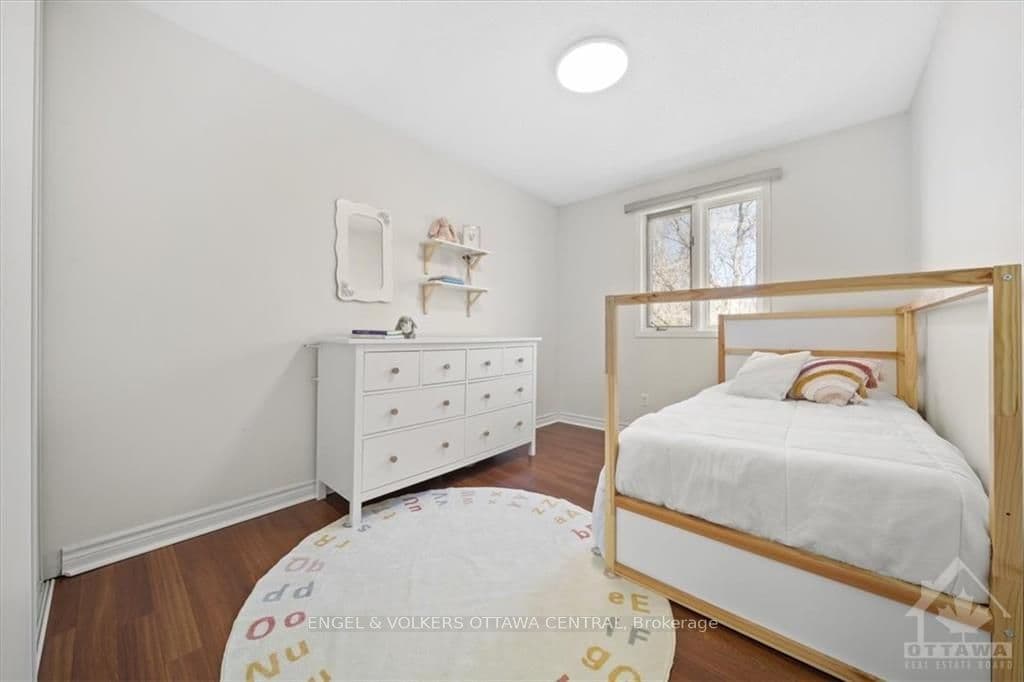 1423 FORGE Street photo 11