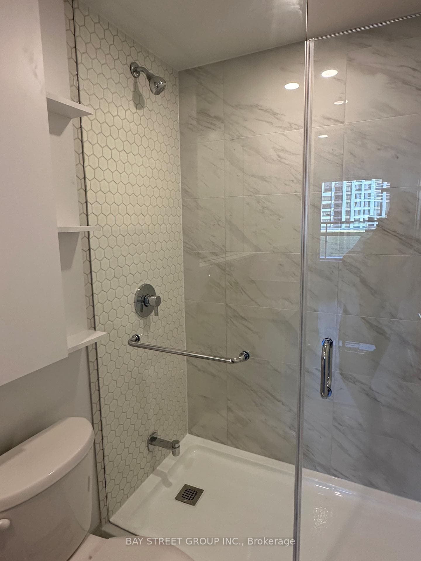 8 Cedarland Drive Unit 1203 photo 18