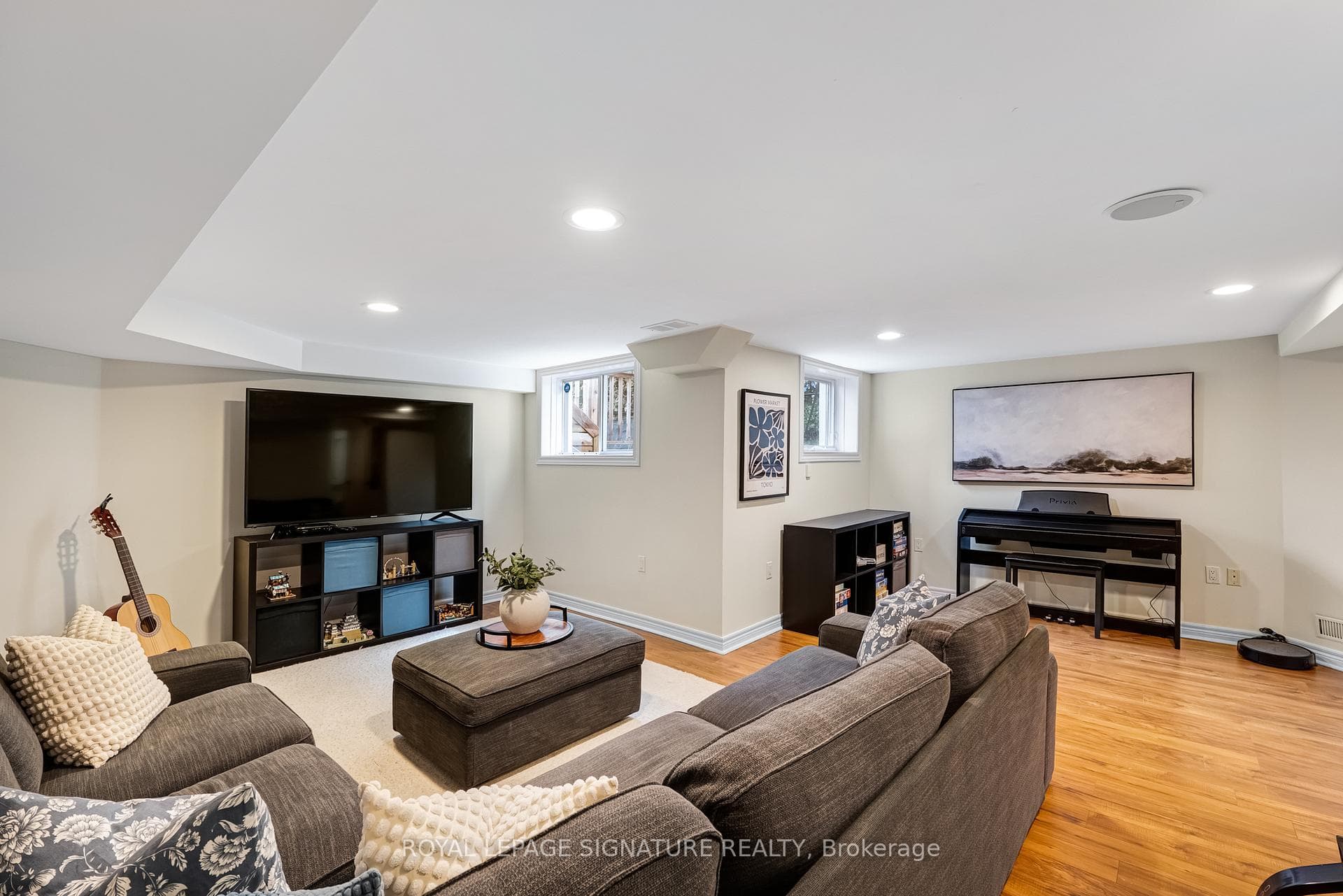 343 Sutherland Drive photo 26