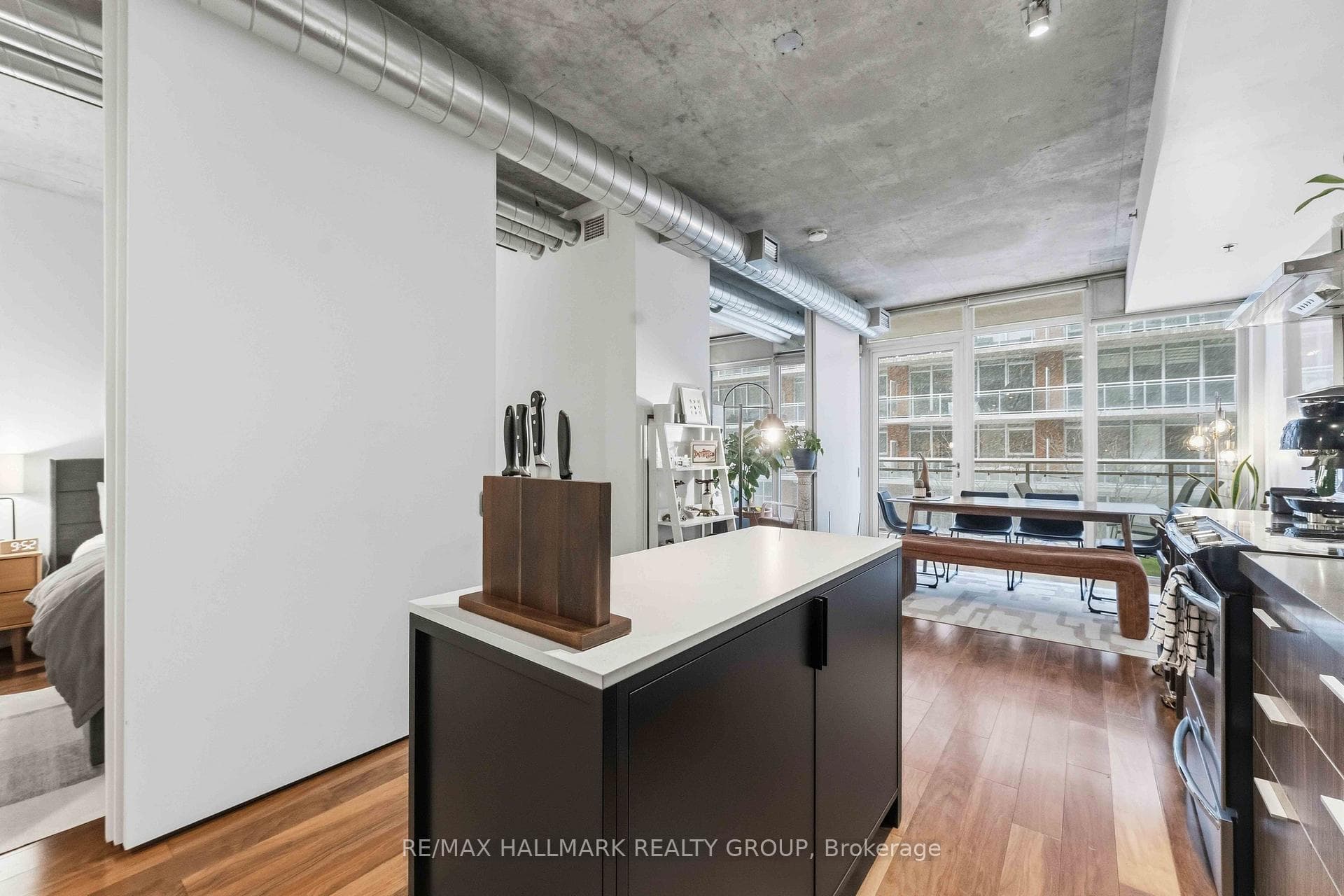 360 McLeod Street Unit 313 photo 10