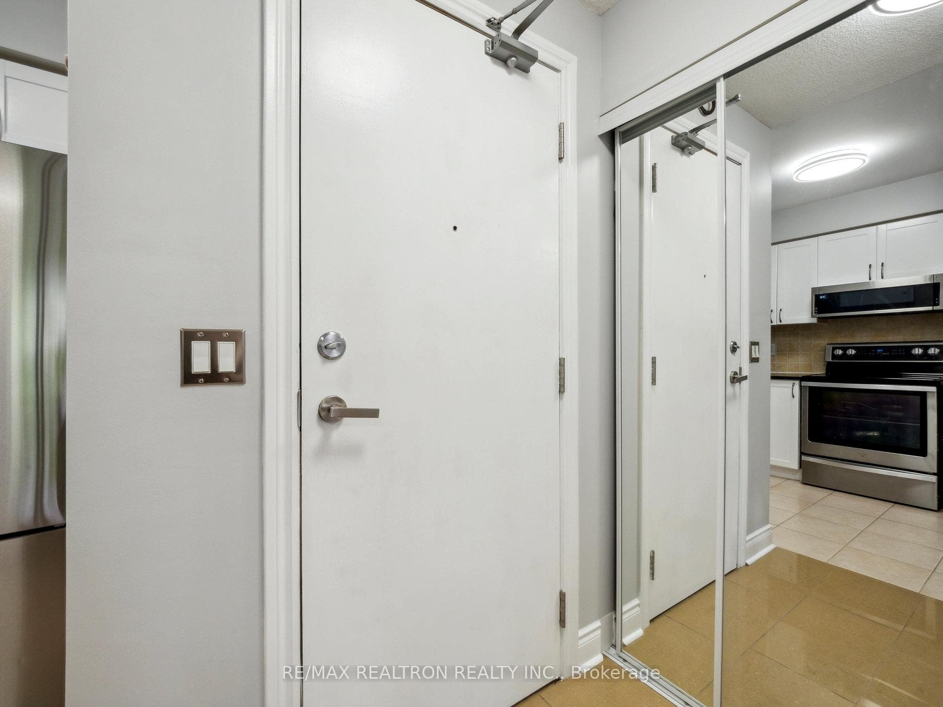 7 North Park Road Unit 306 photo 5