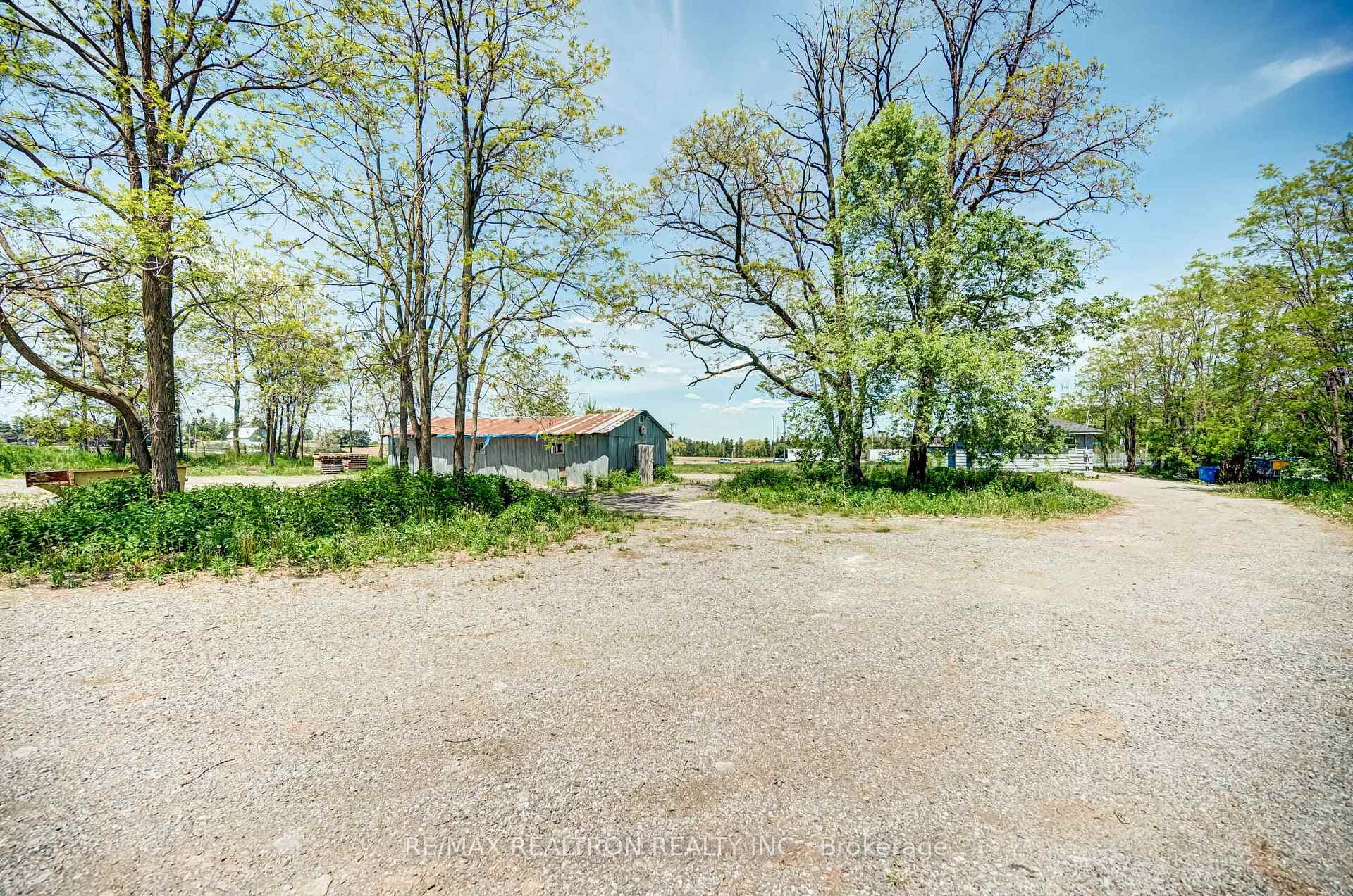 17440 Bathurst Street photo 19