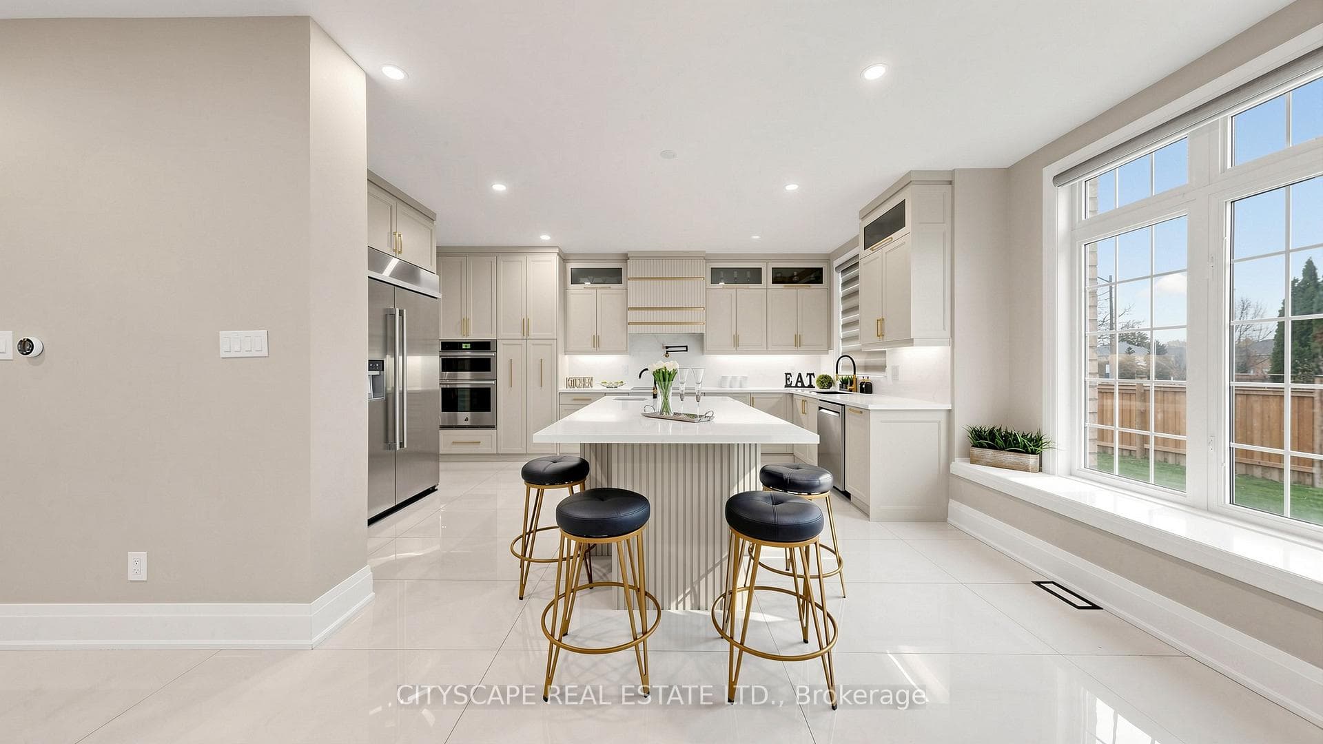 5 Lemsford Drive photo 16