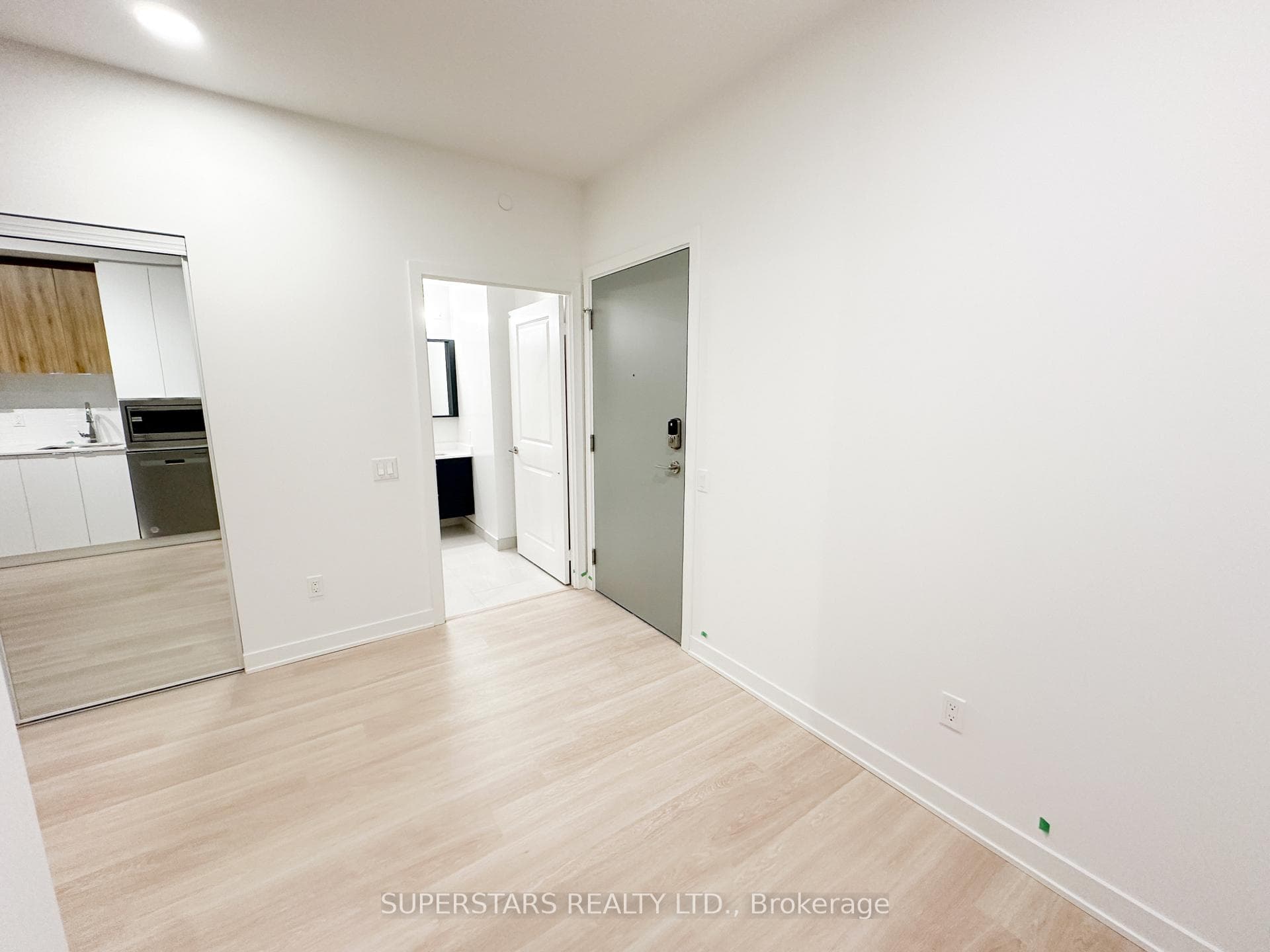50 Upper Mall Way N/A Unit B-2303 photo 6
