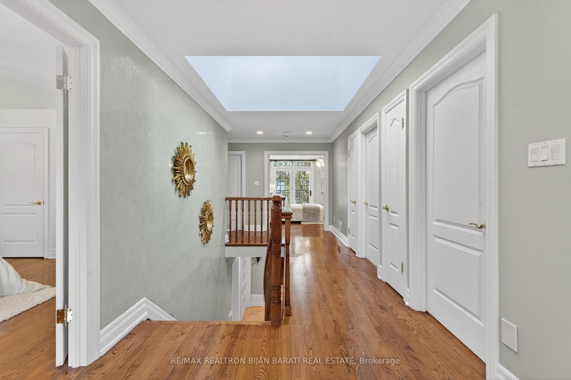 60 Lorraine Drive photo 28