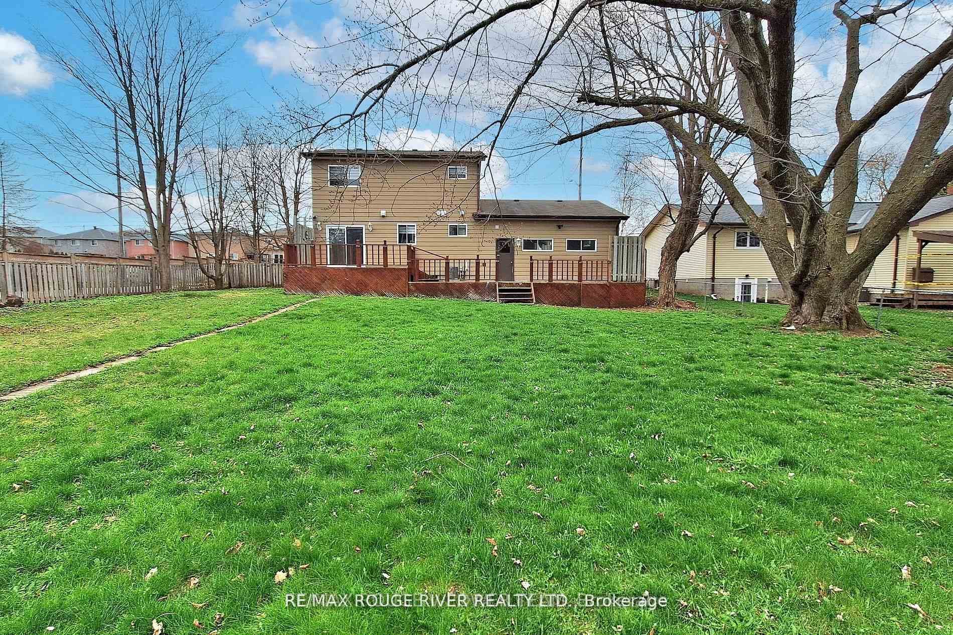350 Ardagh Road photo 36