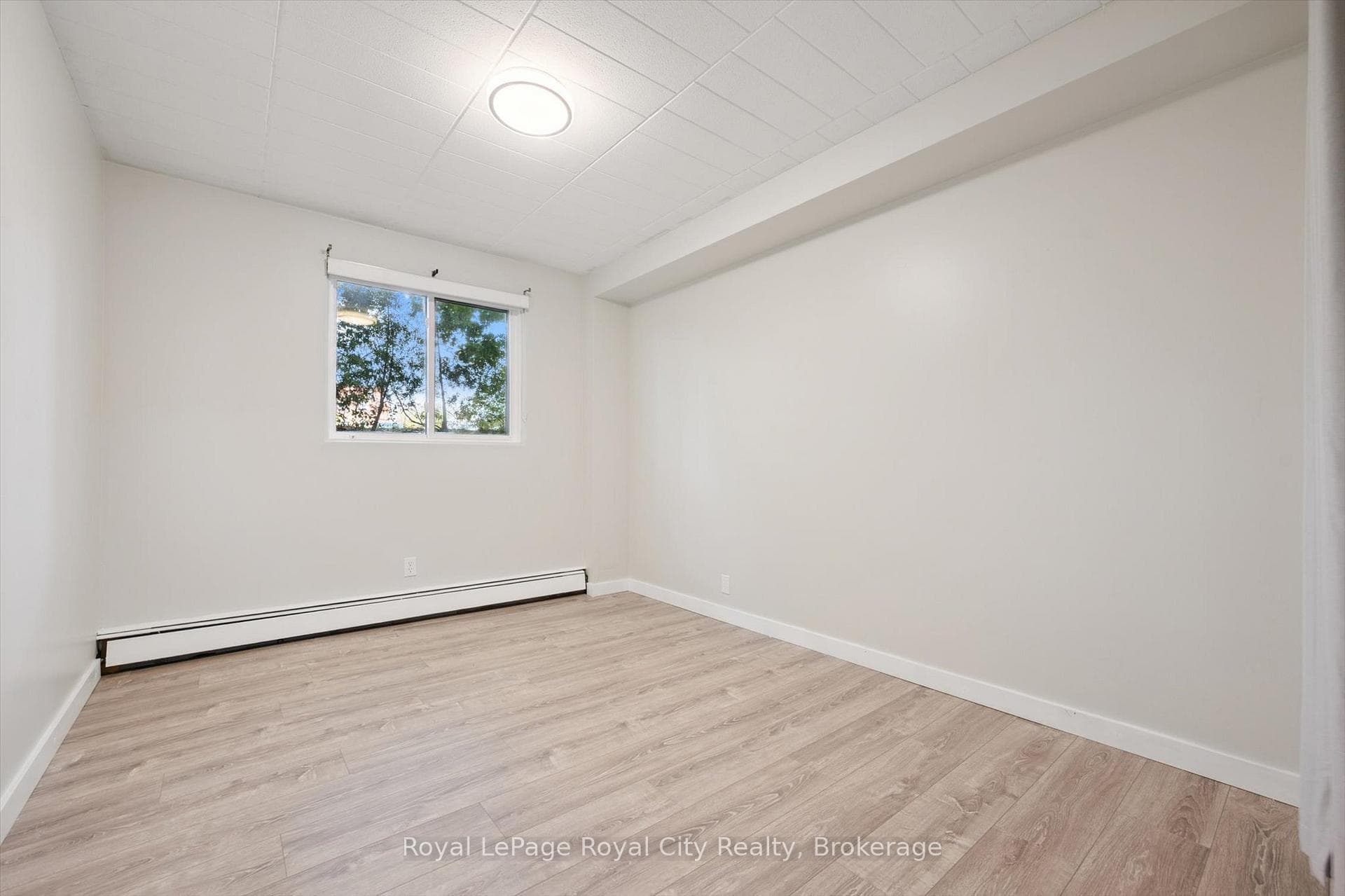 63 Conroy Crescent Unit 24 photo 12