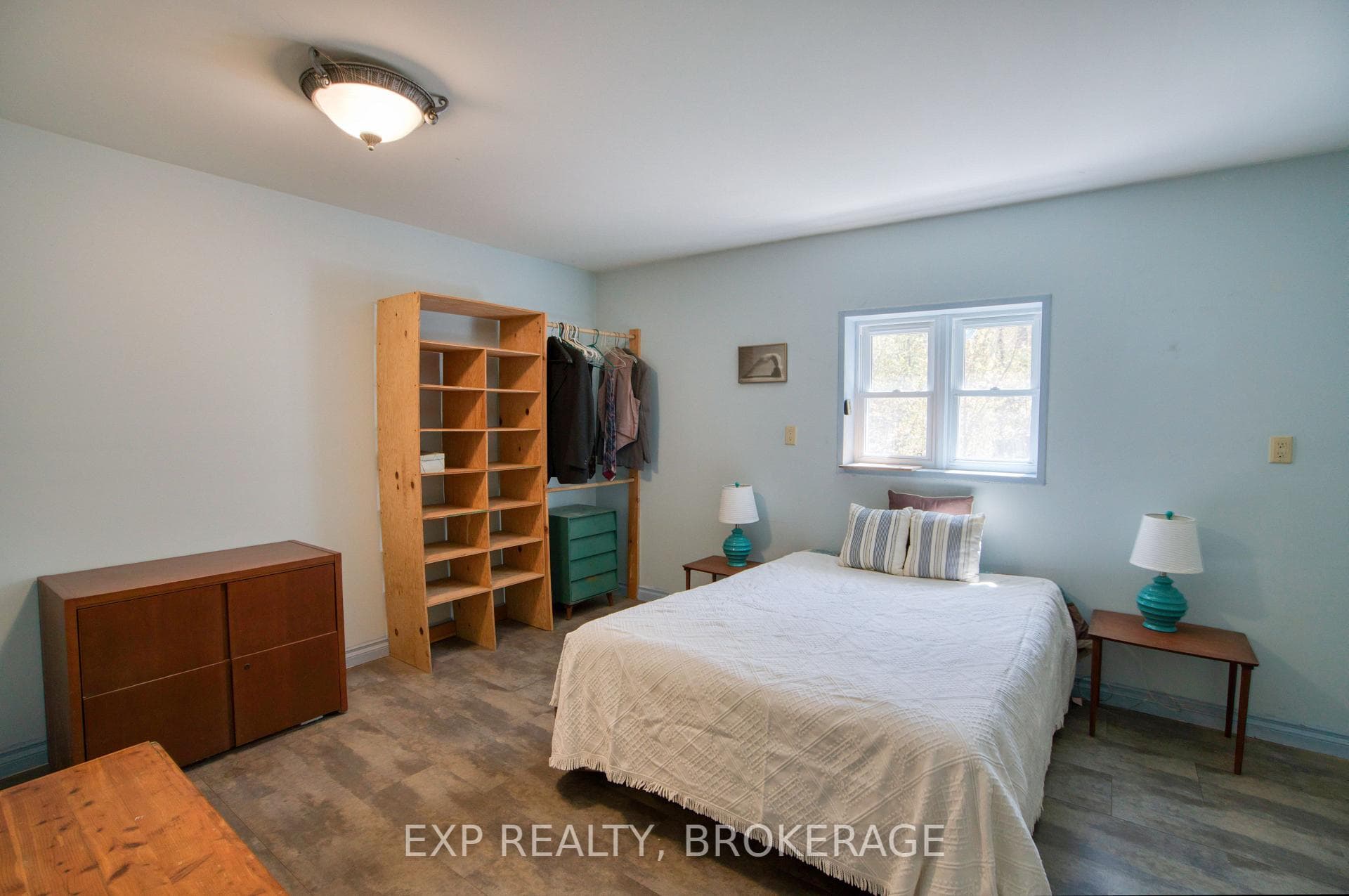 371 Sherbrooke Drive photo 12