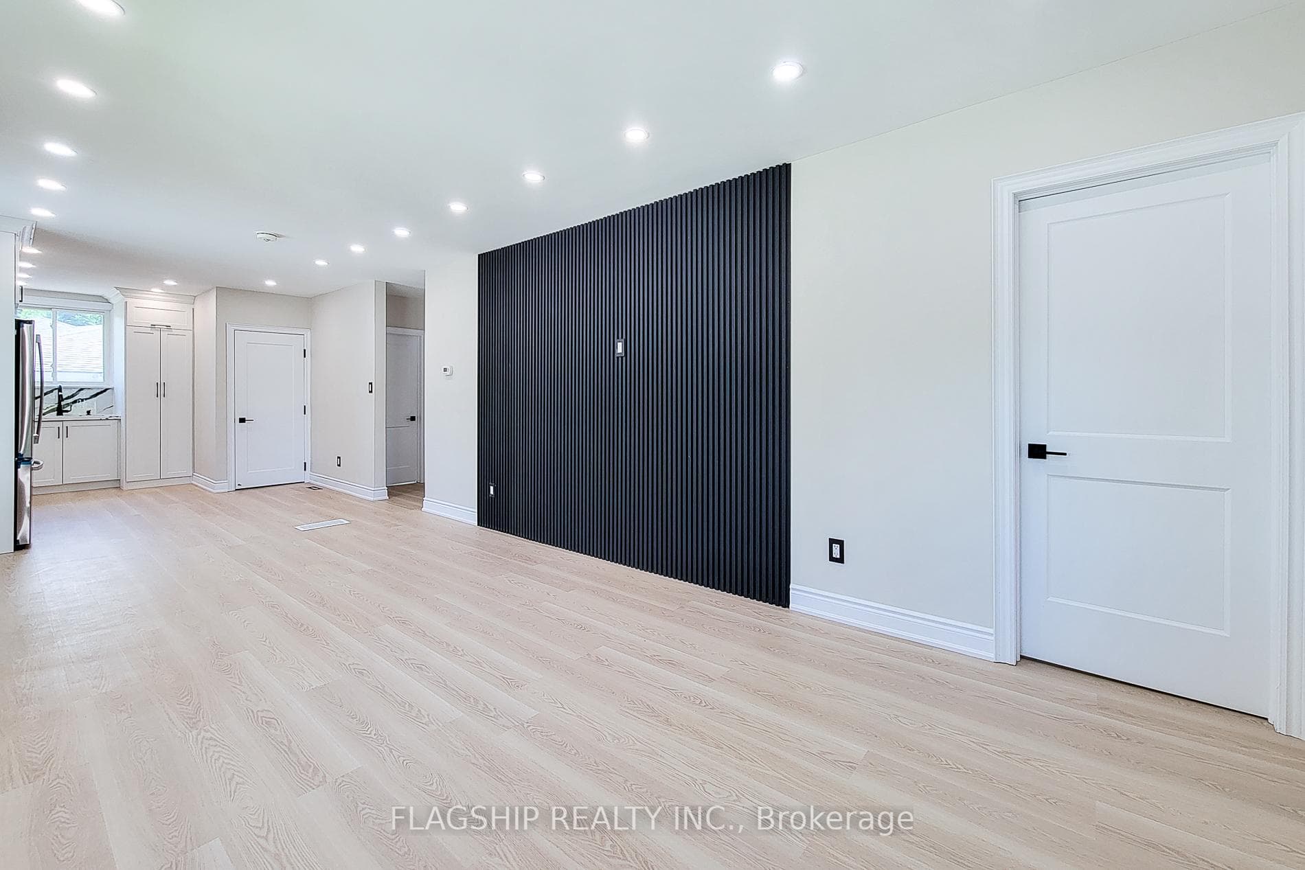 292 Glenholme Avenue photo 13