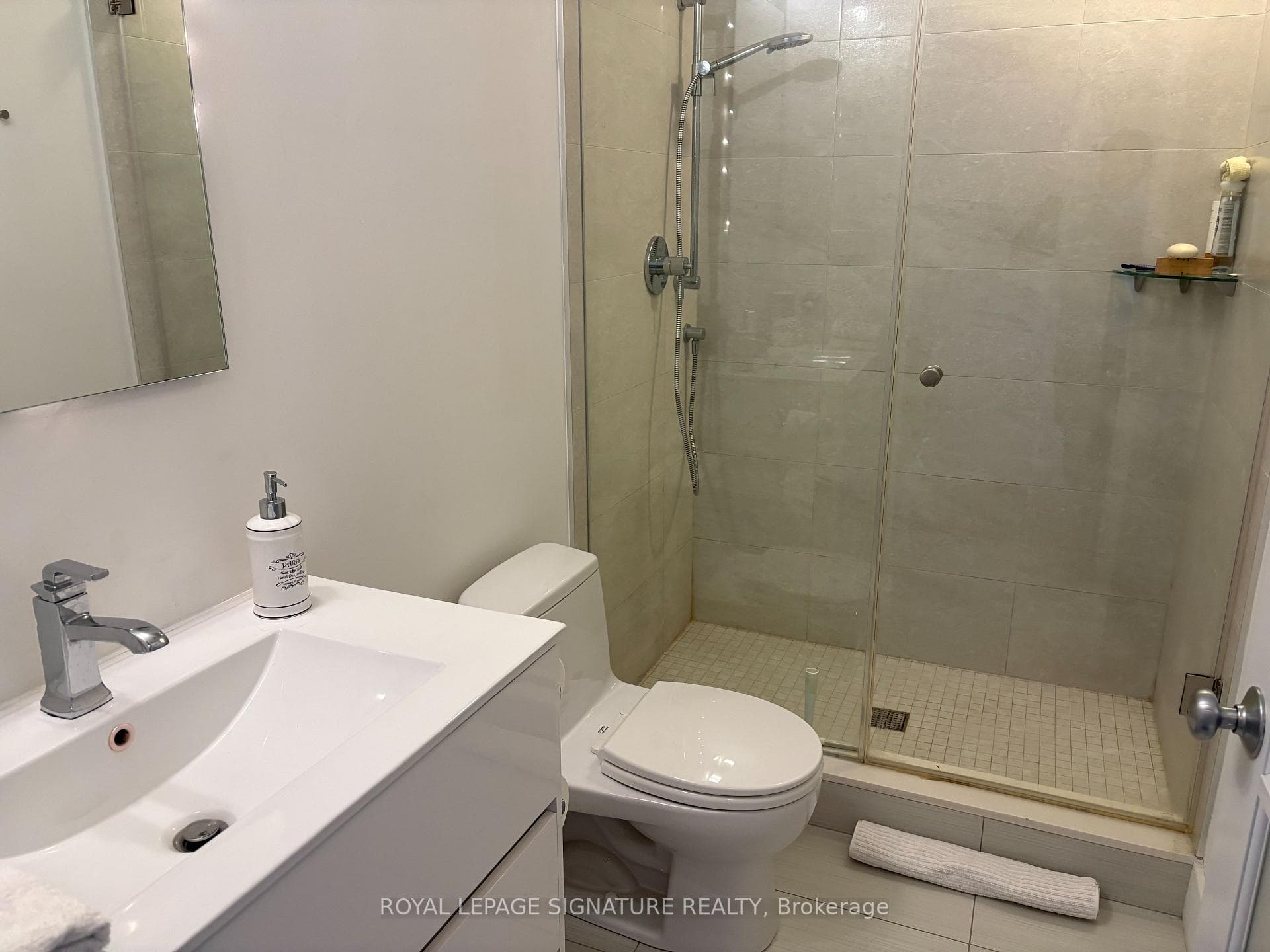 169 John Street Unit 403 photo 15