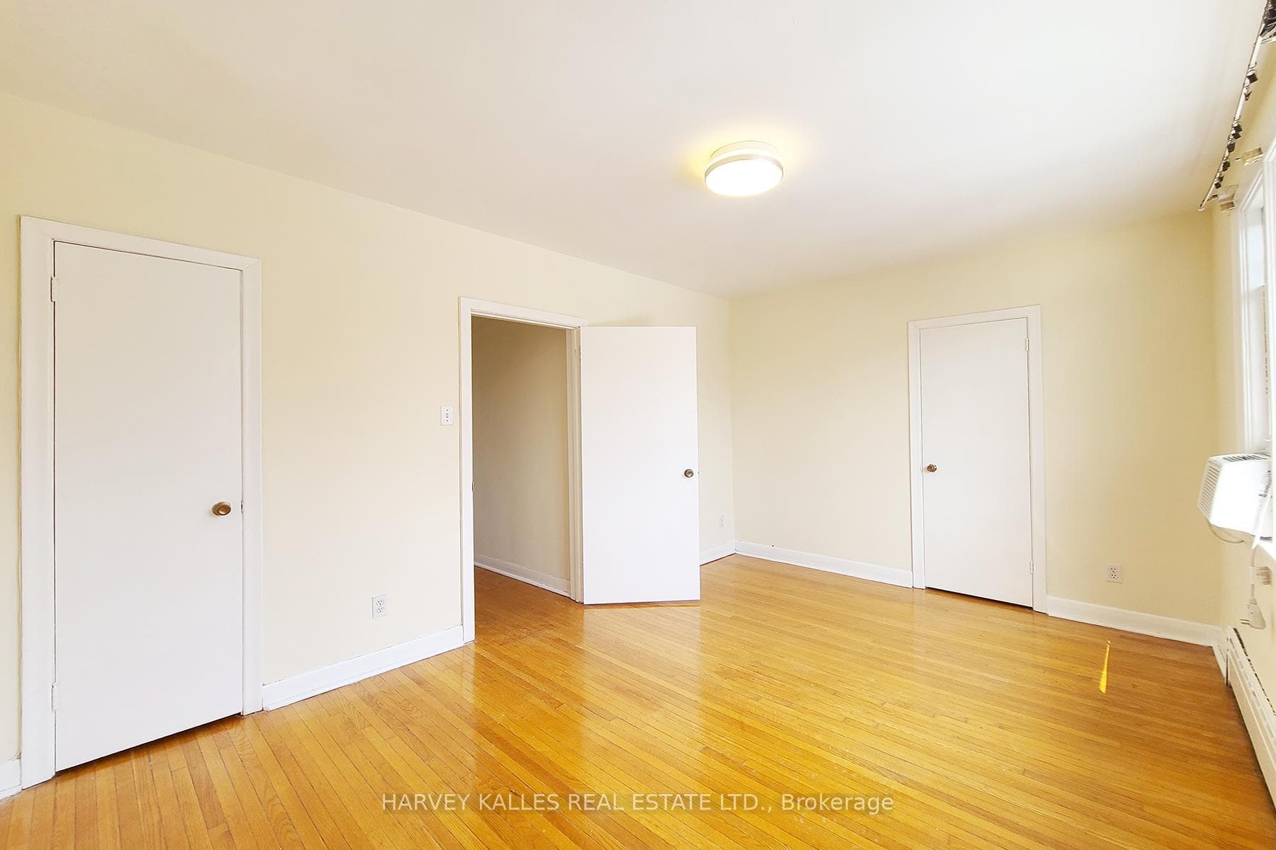 103 & 105 Gilmour Avenue photo 17