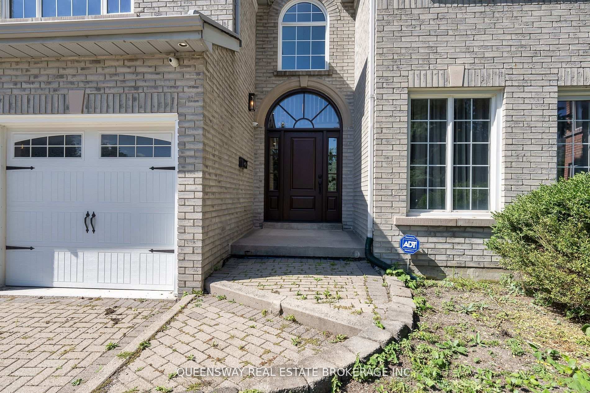619 Culler Mews photo 3