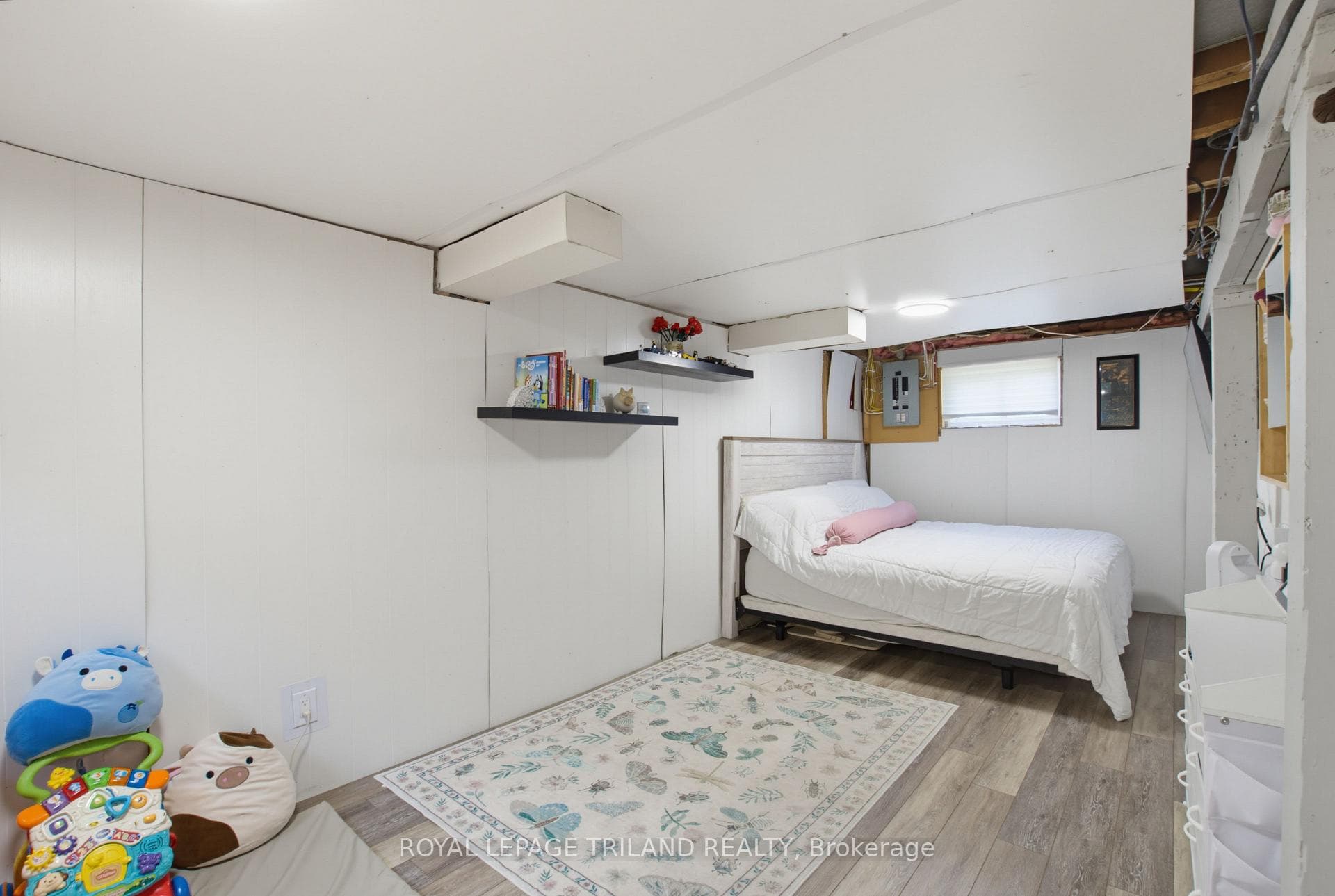 75 Connaught Avenue photo 18