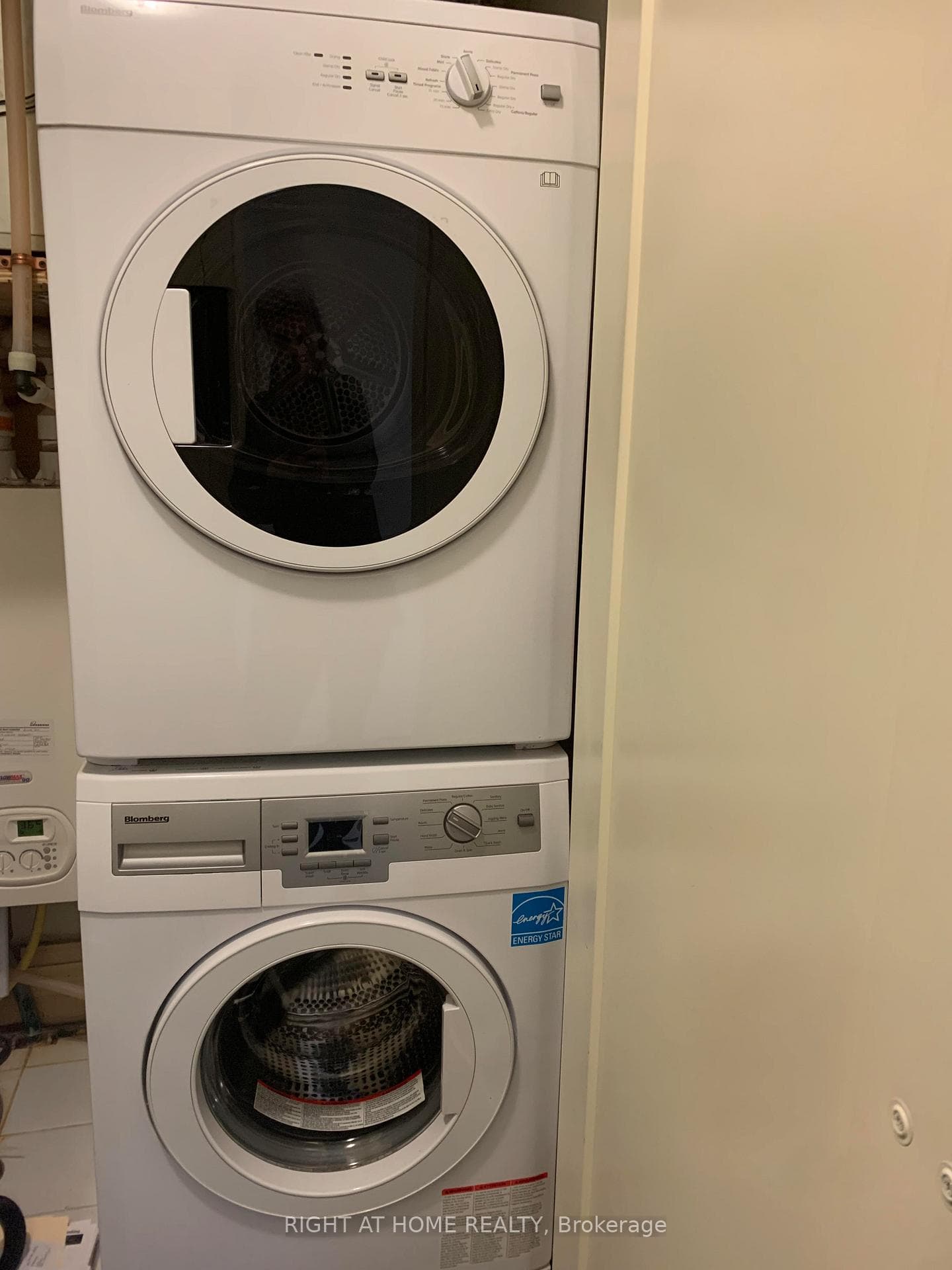 Stacked Washer/Dryer