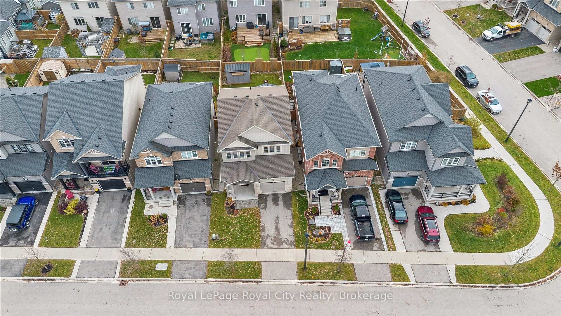 98 Kay Crescent photo 46