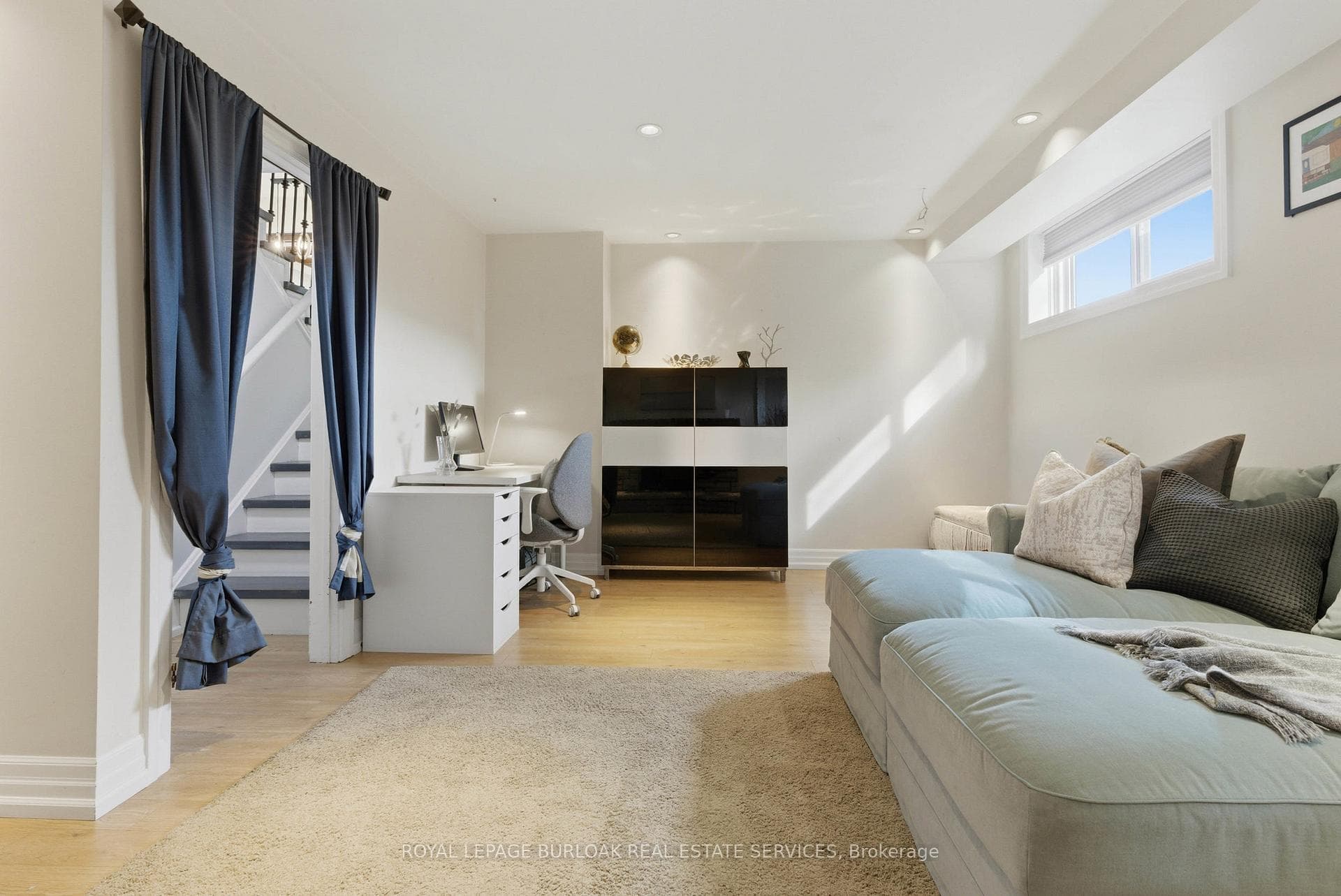 197 Burbank Street photo 20
