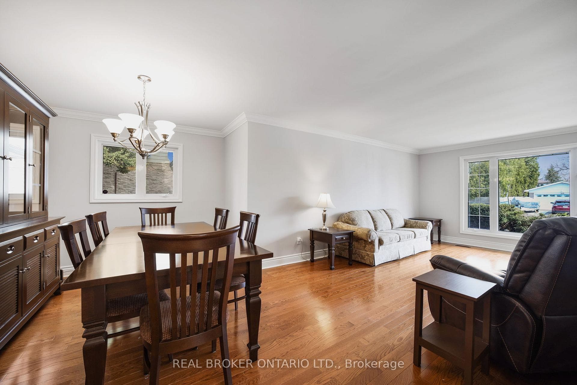 371 Fiona Terrace photo 11