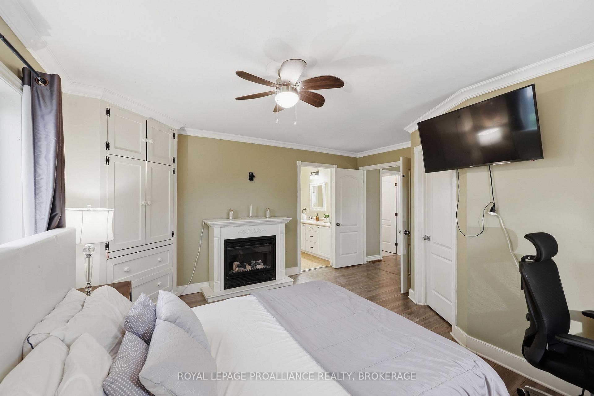 440 Conservatory Drive photo 22