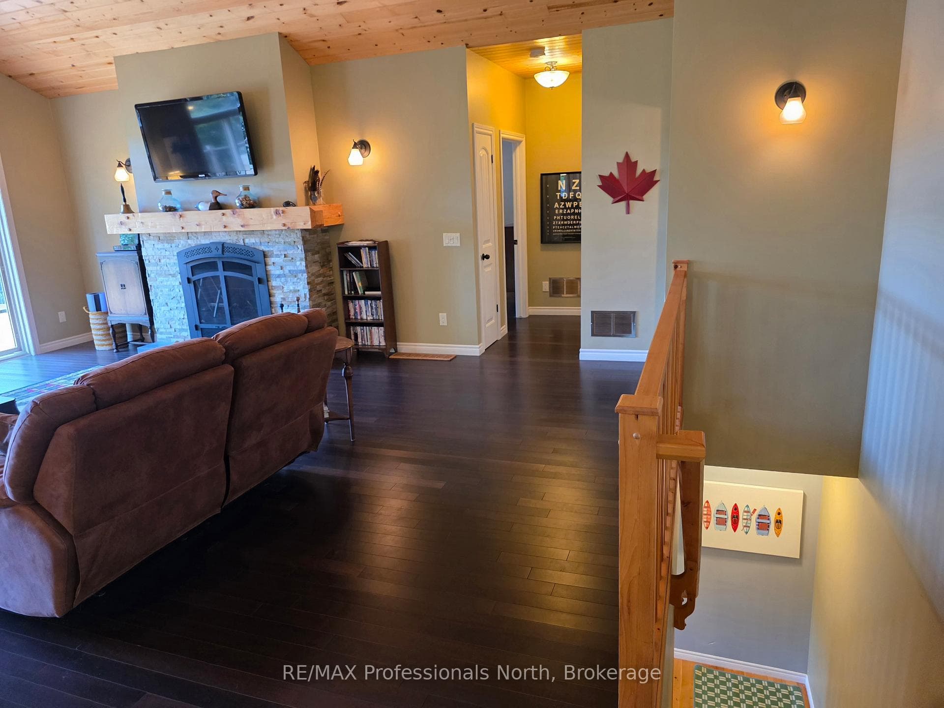 98 Lynx Drive photo 8