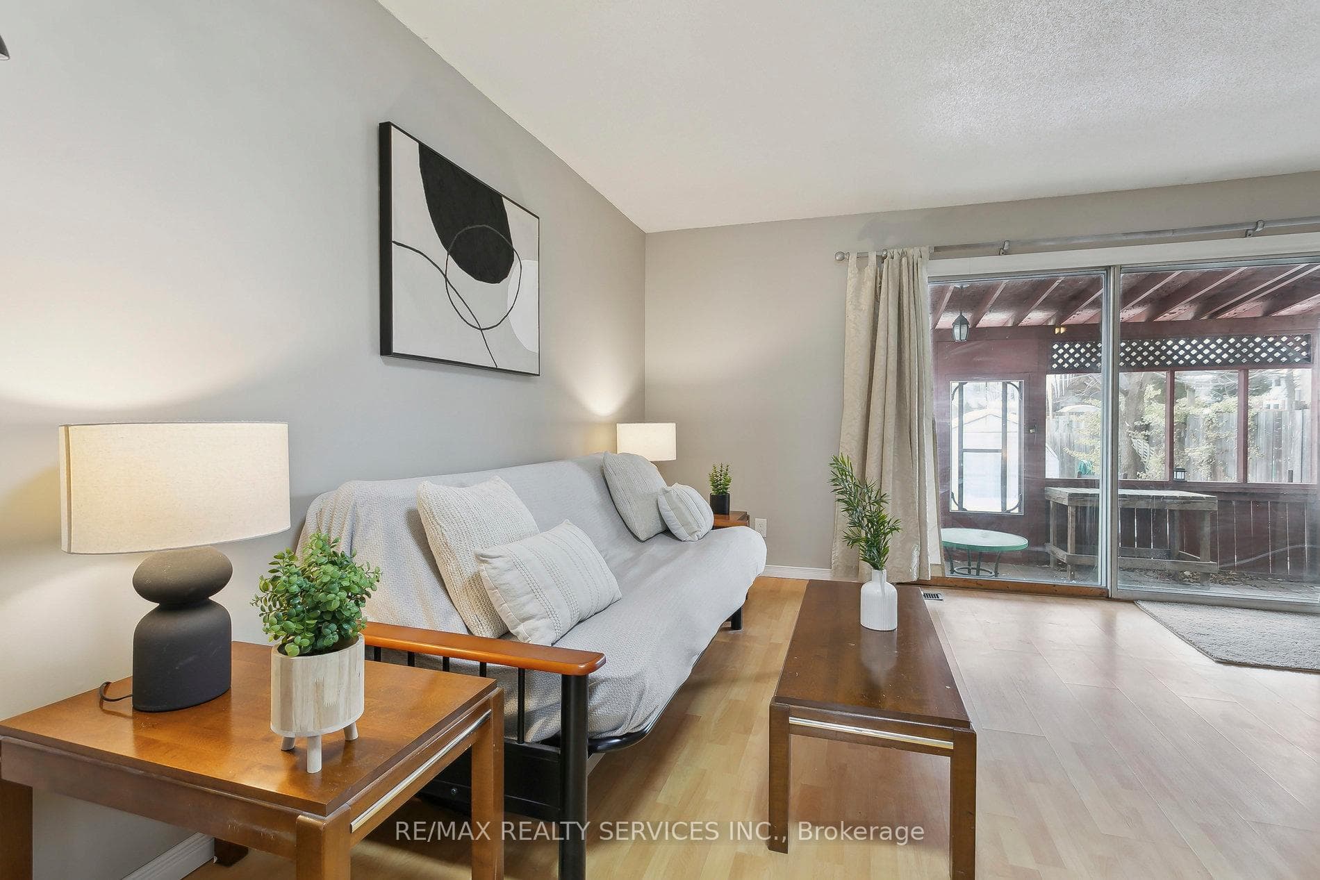 101 Greene Drive photo 19